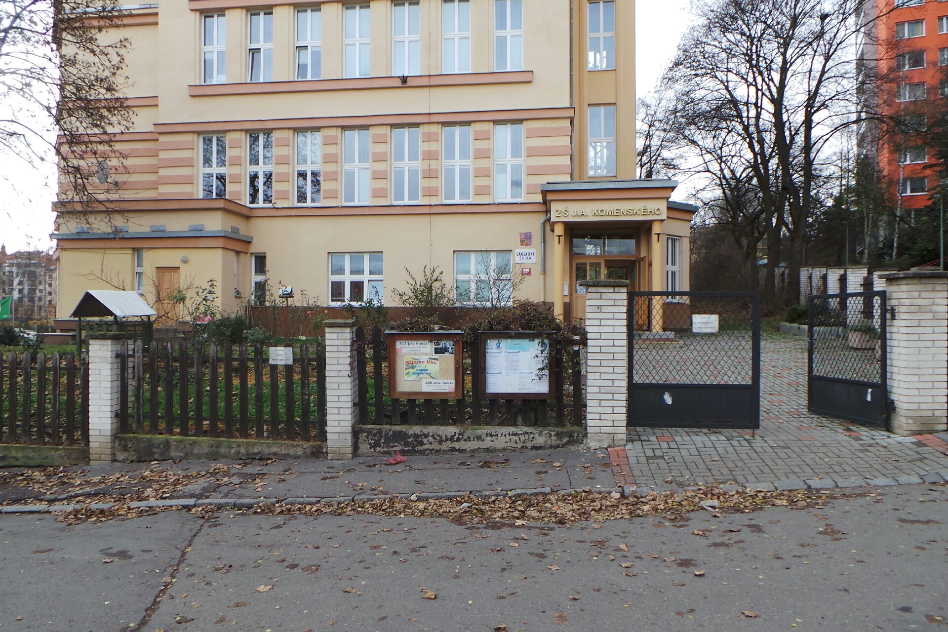 ZŠ J. A. Komenského, Praha 6