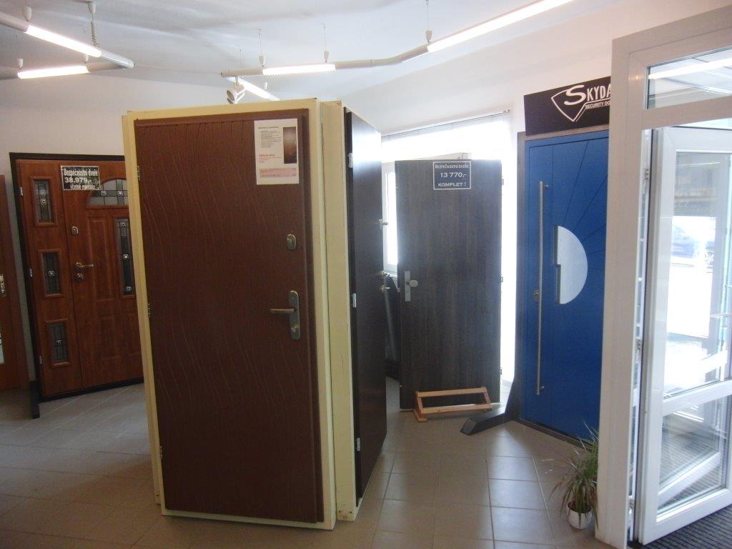 D&L mont CZ s.r.o.- Bezpečnostní dveře
