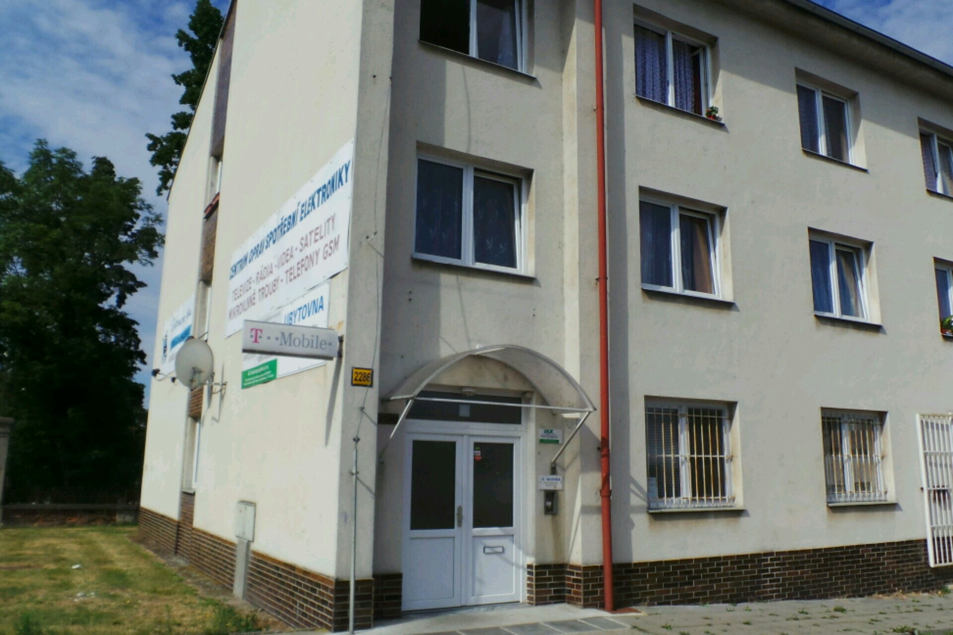 AZ elektroprojekce, s.r.o.