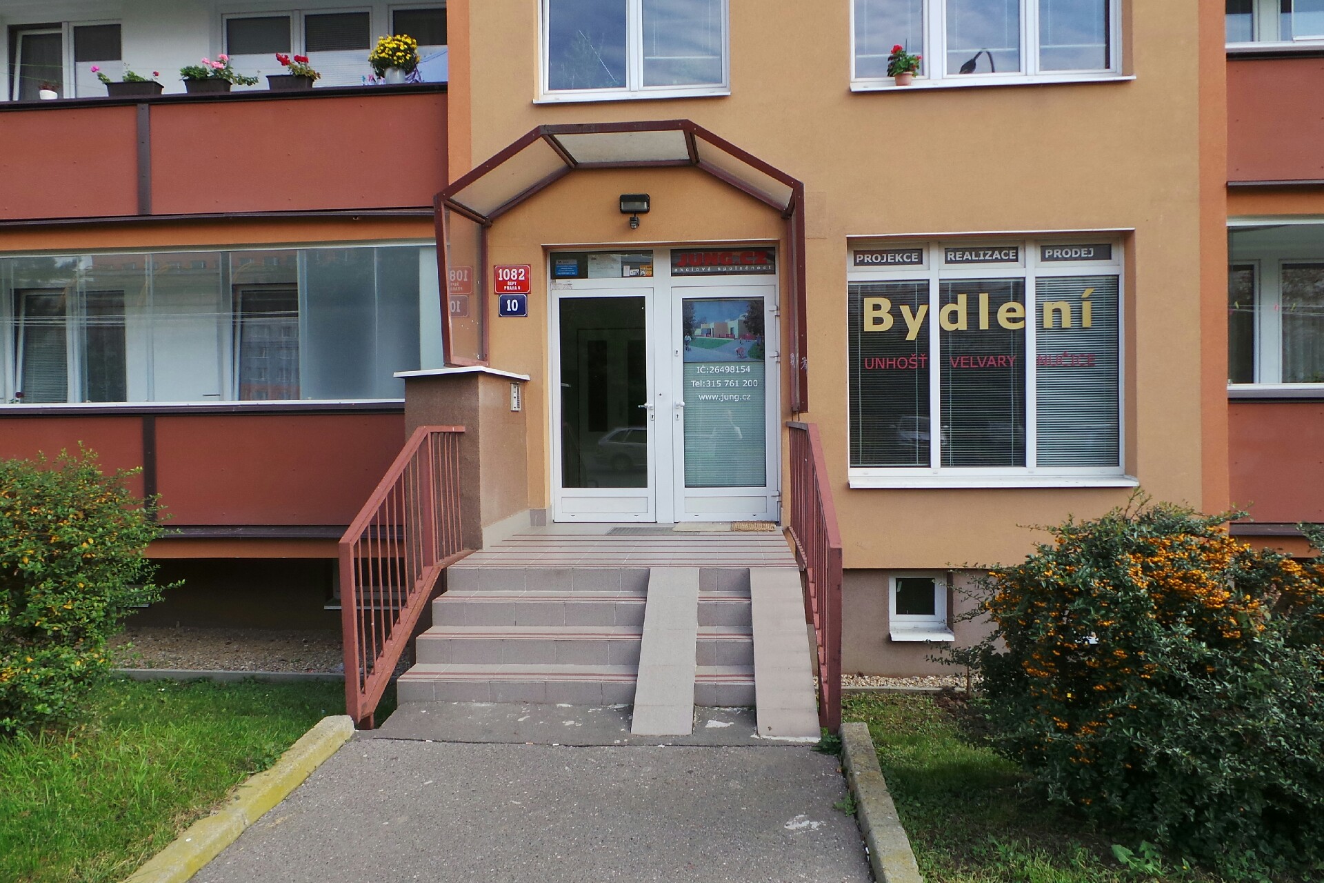 Stavební bytové družstvo Stavbař