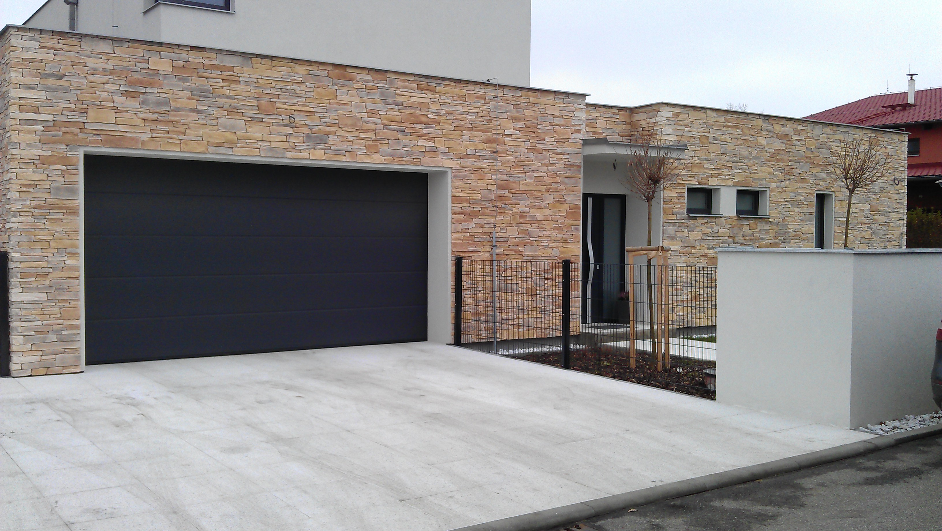 Garážová vrata Šoule foto 2