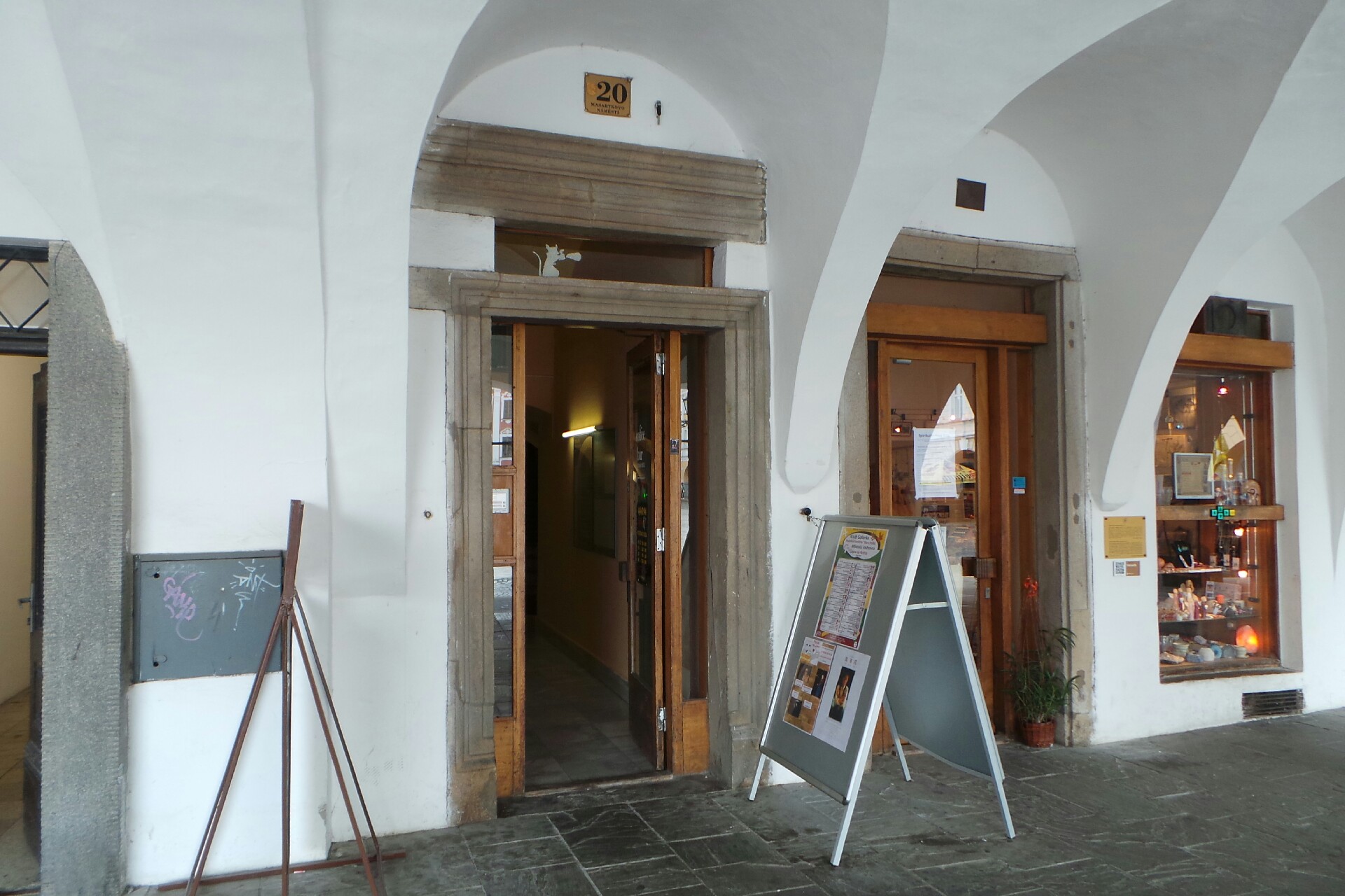 Výstavní síň Stará pošta