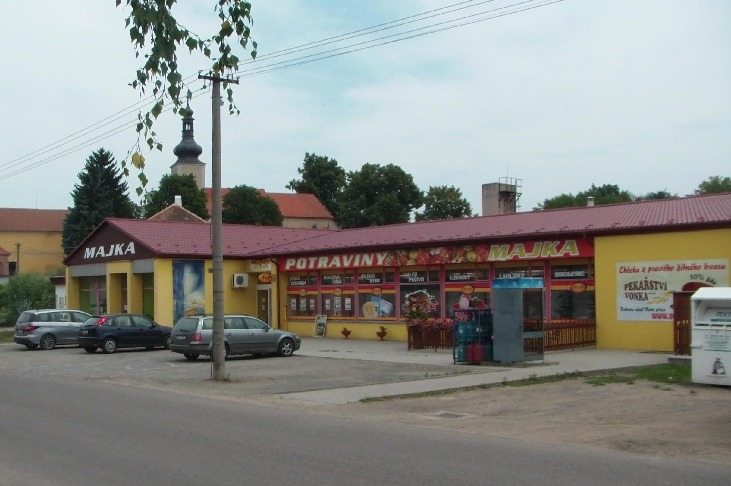 Potraviny Flop Majka