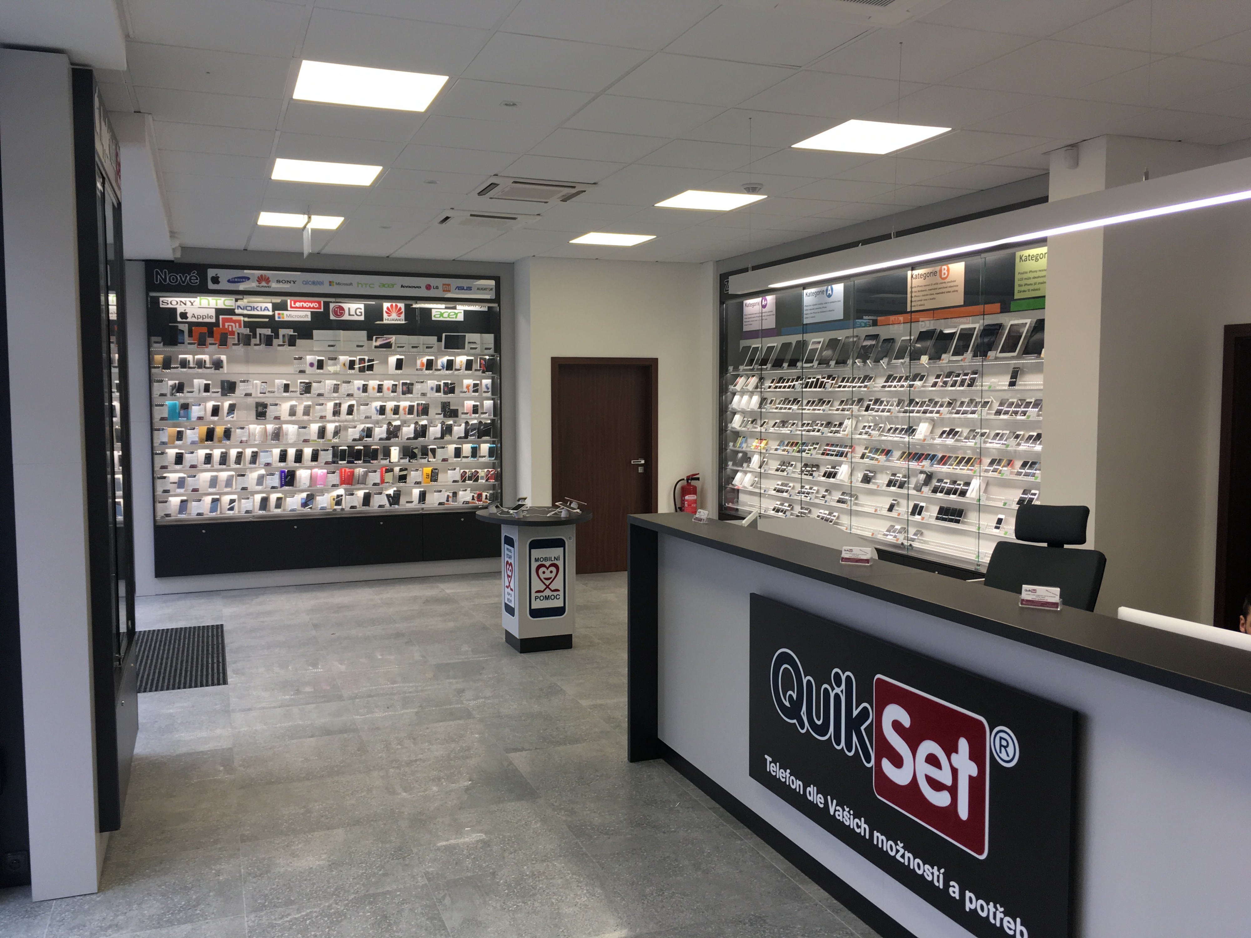 QuikSet – prodej a servis mobilních telefonů foto 4