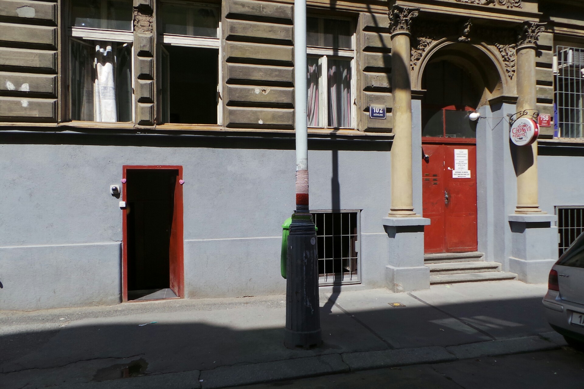 Clown and Bard Hostel