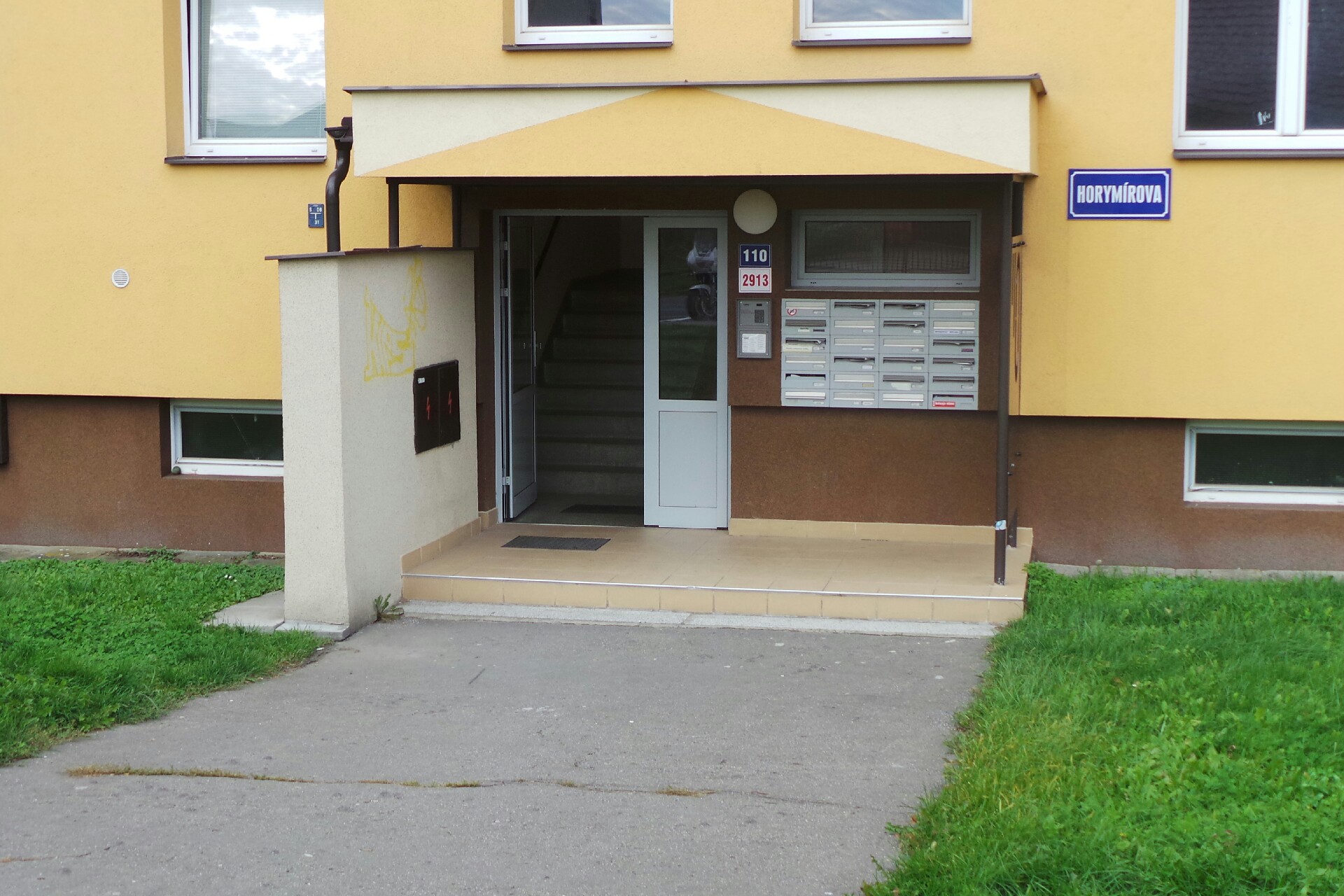 Cimbálová muzika Friš, zapsaný spolek