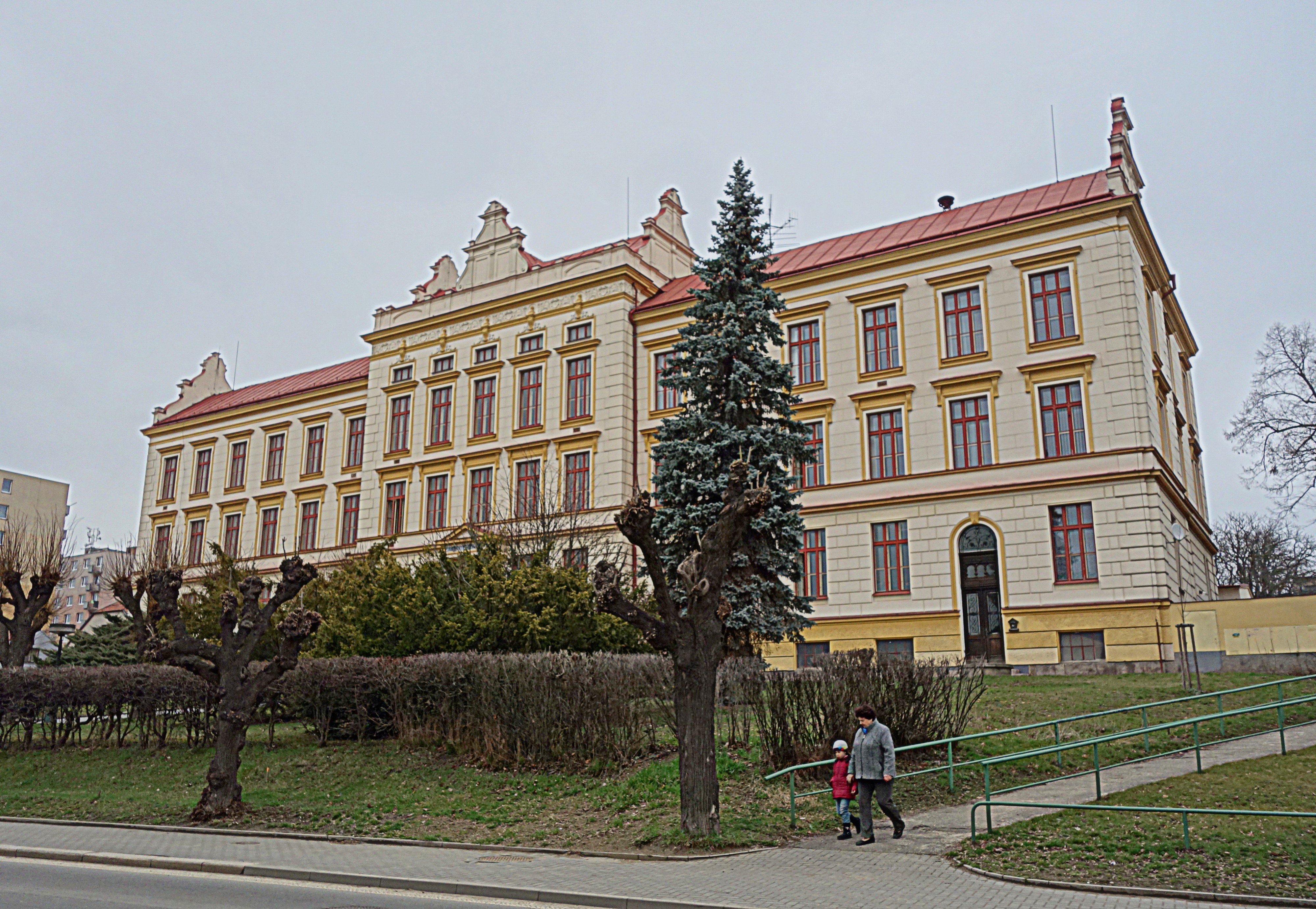 Gymnázium Velké Meziříčí foto 2