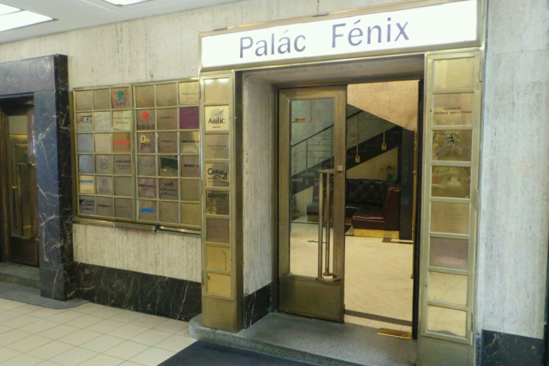 Nadace Světového fondu dětí, nadace