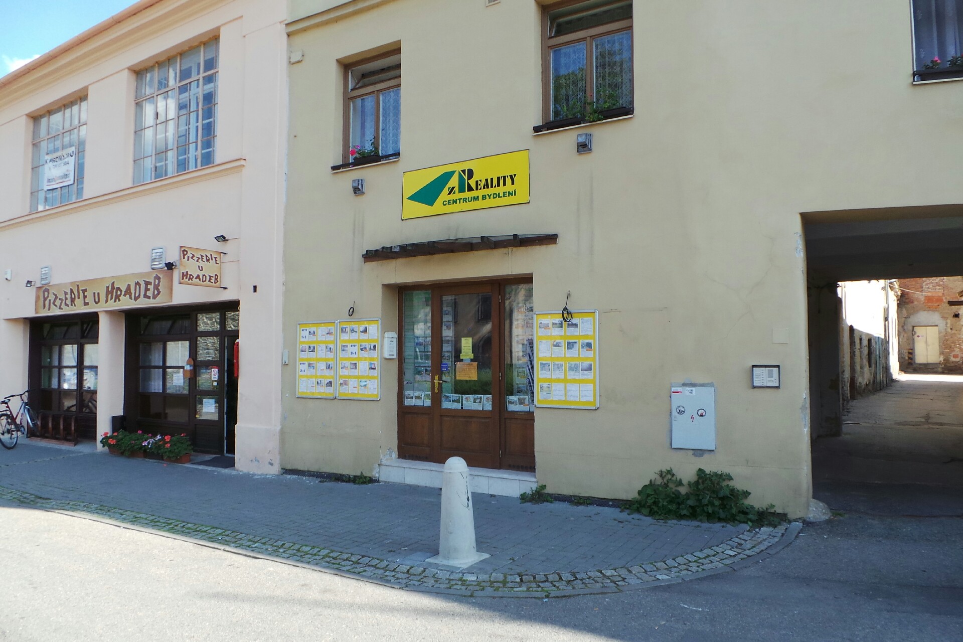 A-Z REALITY CB, s.r.o.