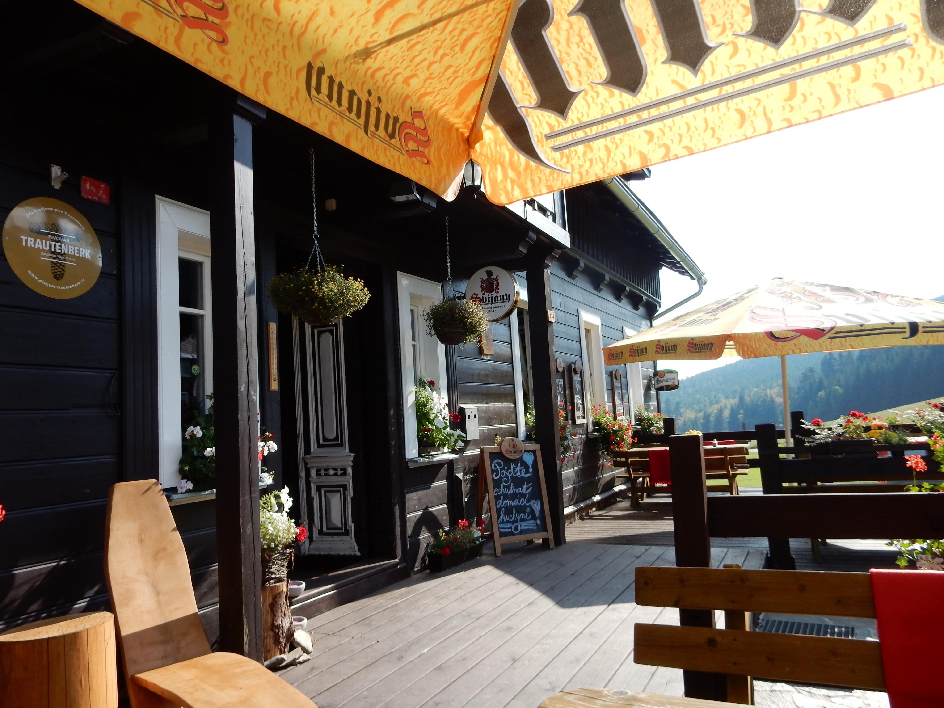 Restaurace Sokolí boudy foto 2