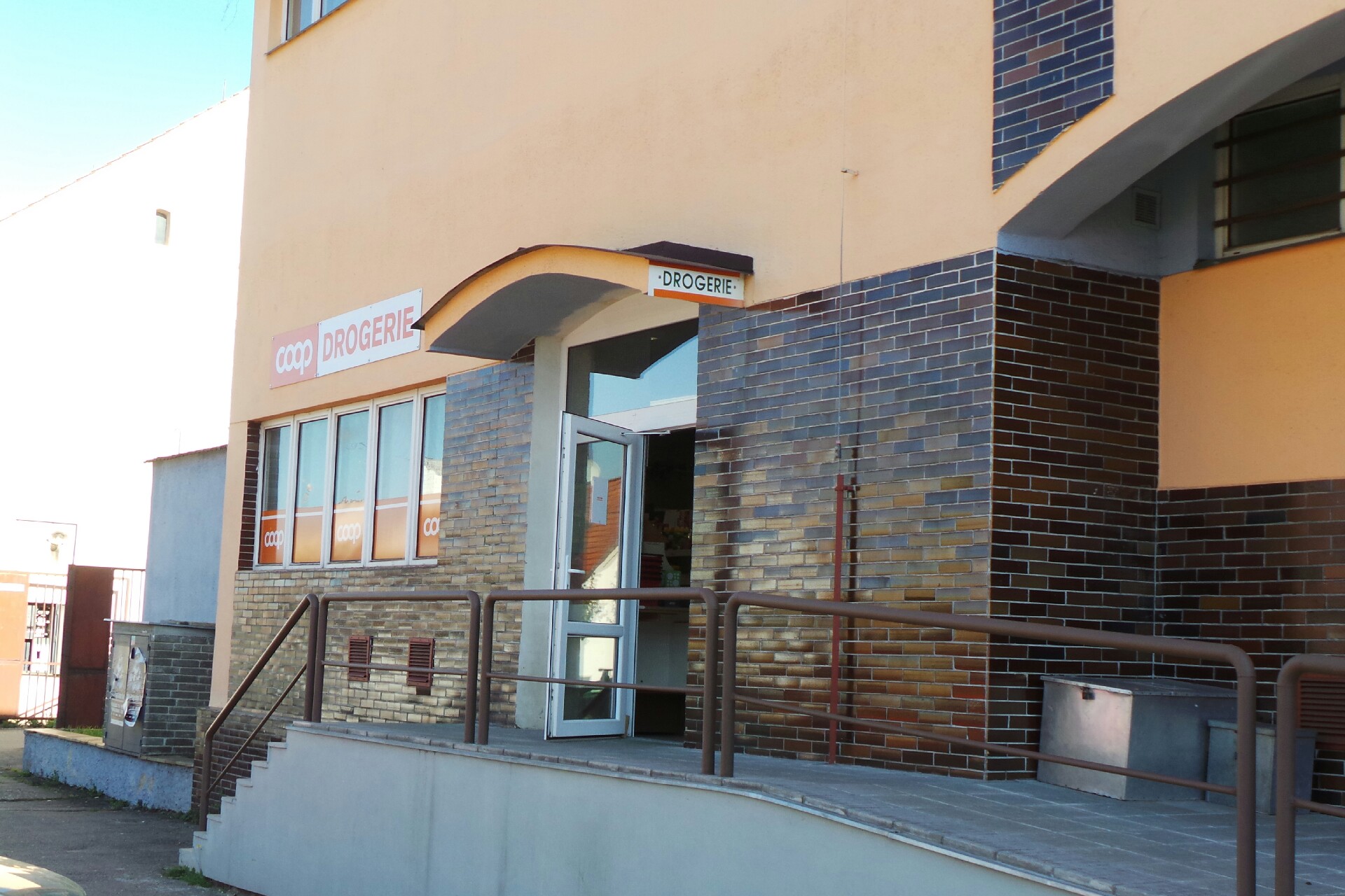 Jednota, spotřební družstvo ve Vimperku - COOP