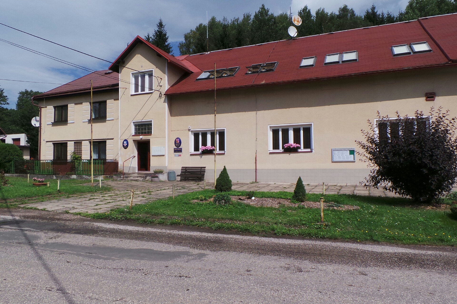 Lampertice - obecní úřad