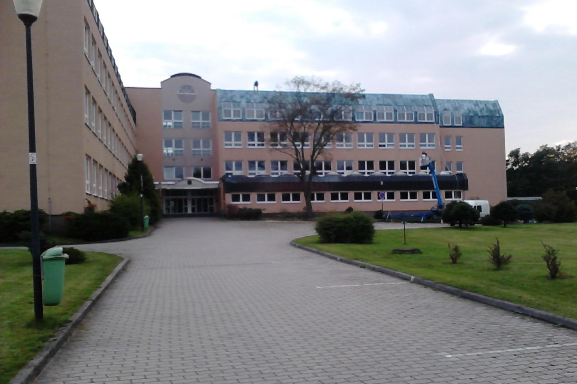 Gymnázium Sokolov a Krajské vzdělávací centrum