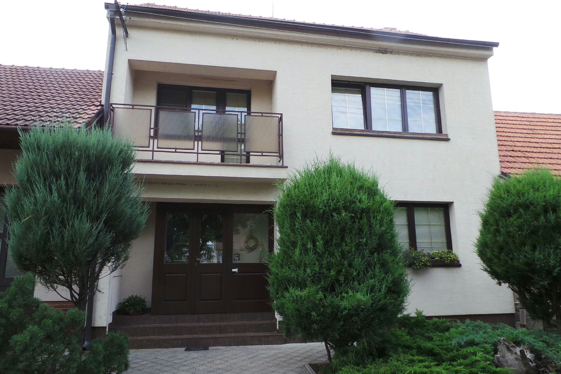 ANTIQUE - Josef Buček