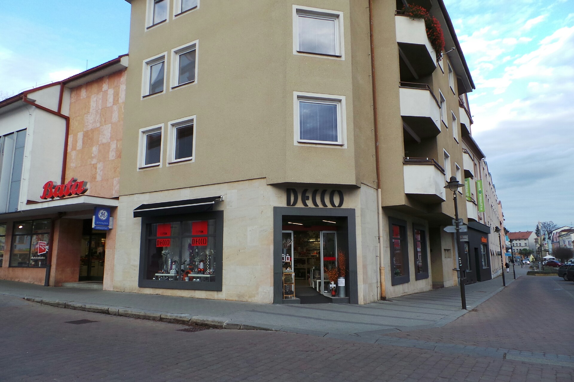 FORTON DECCO, s.r.o.