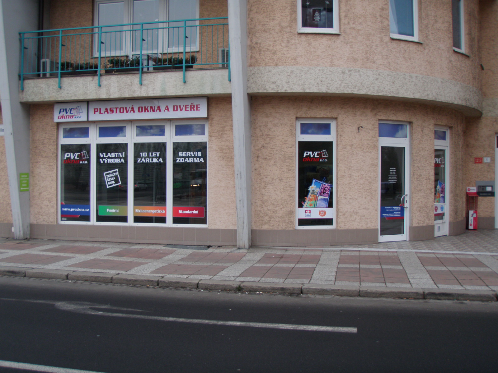PVC OKNA s.r.o. - Plastová okna a dveře foto 3