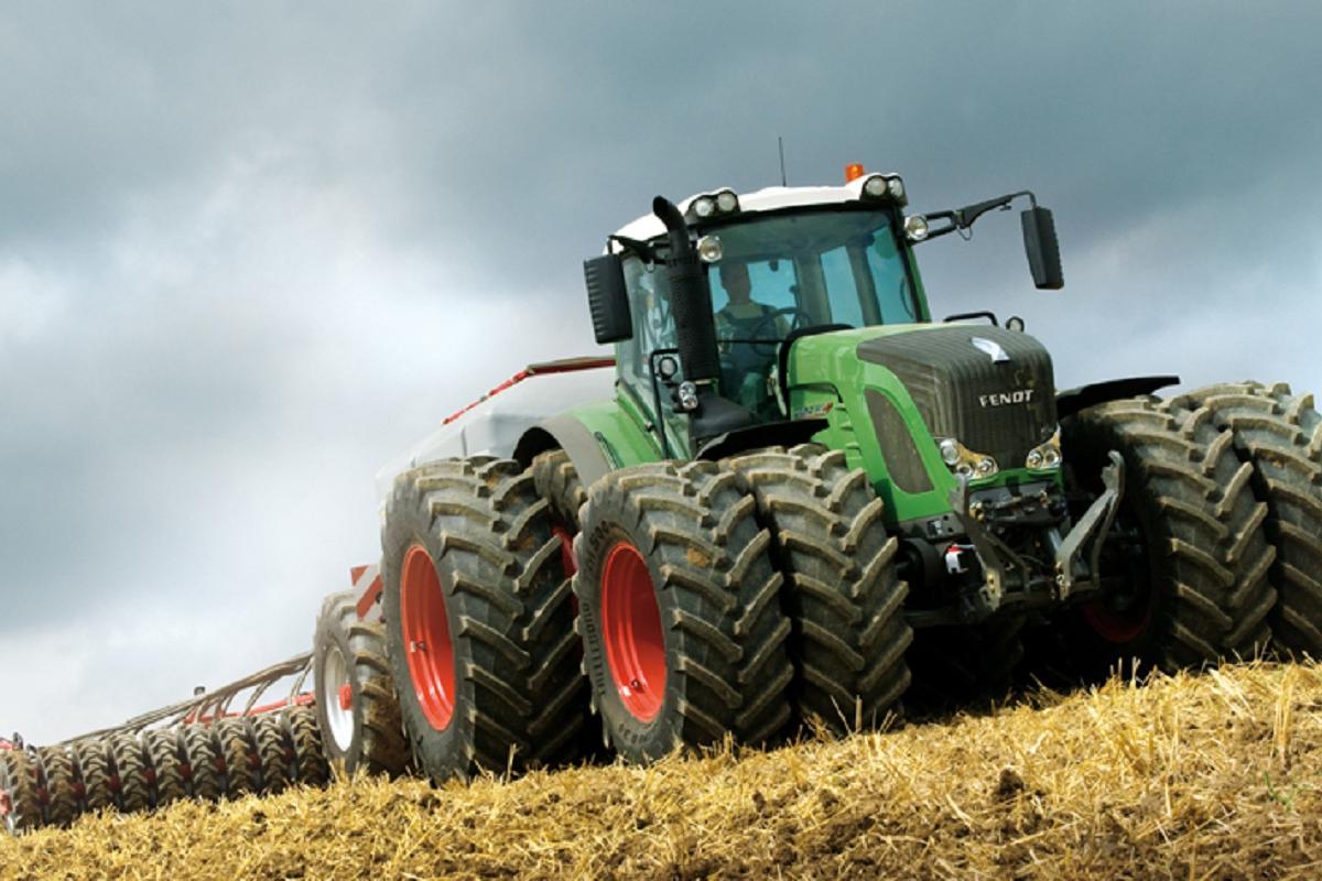 Květa Mášová - Zemědělská technika