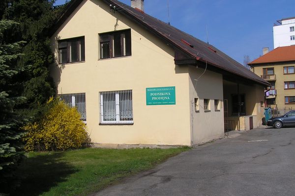 Travni Semena Roznov (oblast Rožnova, oblasti Rožnova, okrasné trávníky) Travni Semena Roznov