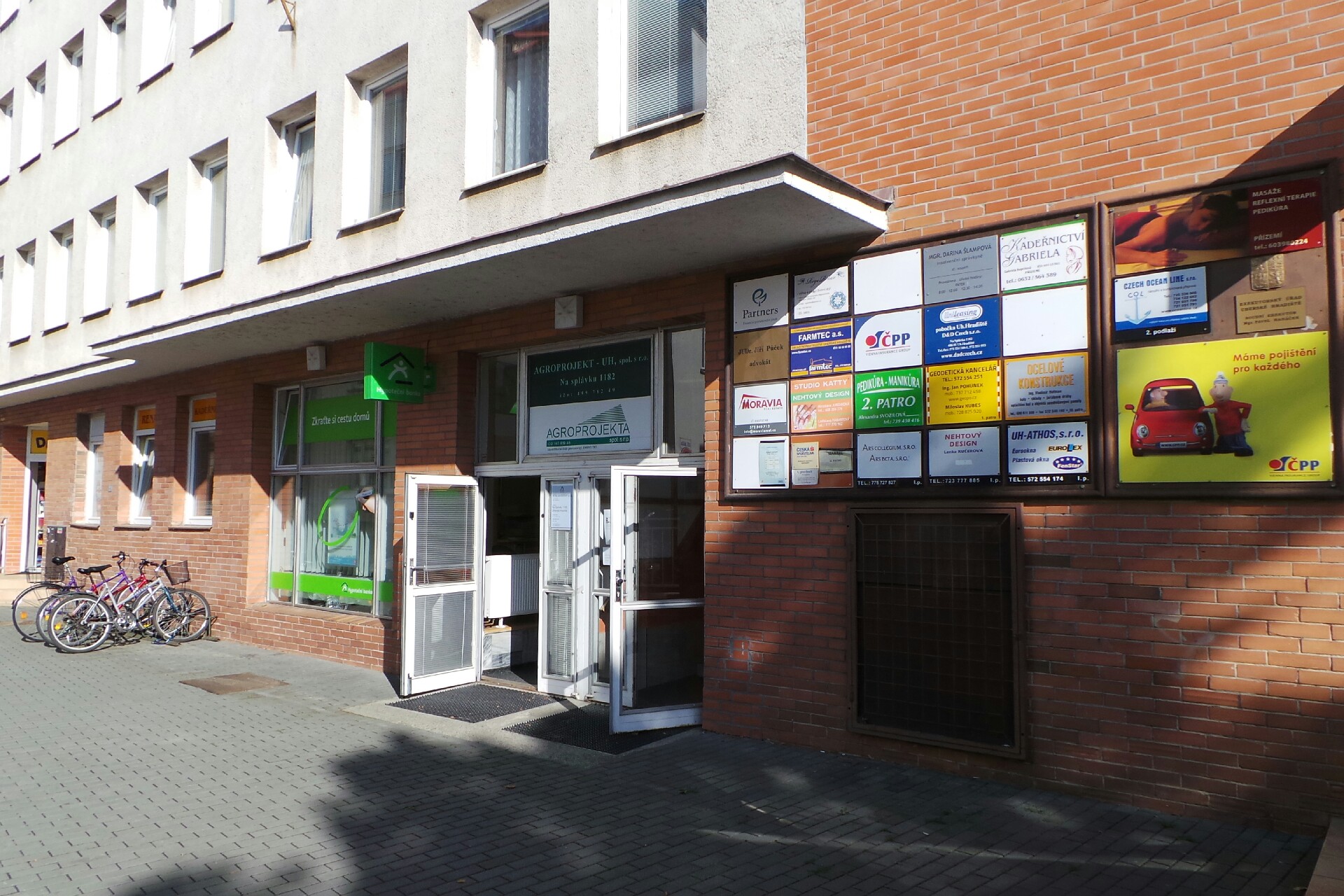 AGROPROJEKT-UH, spol. s r.o.