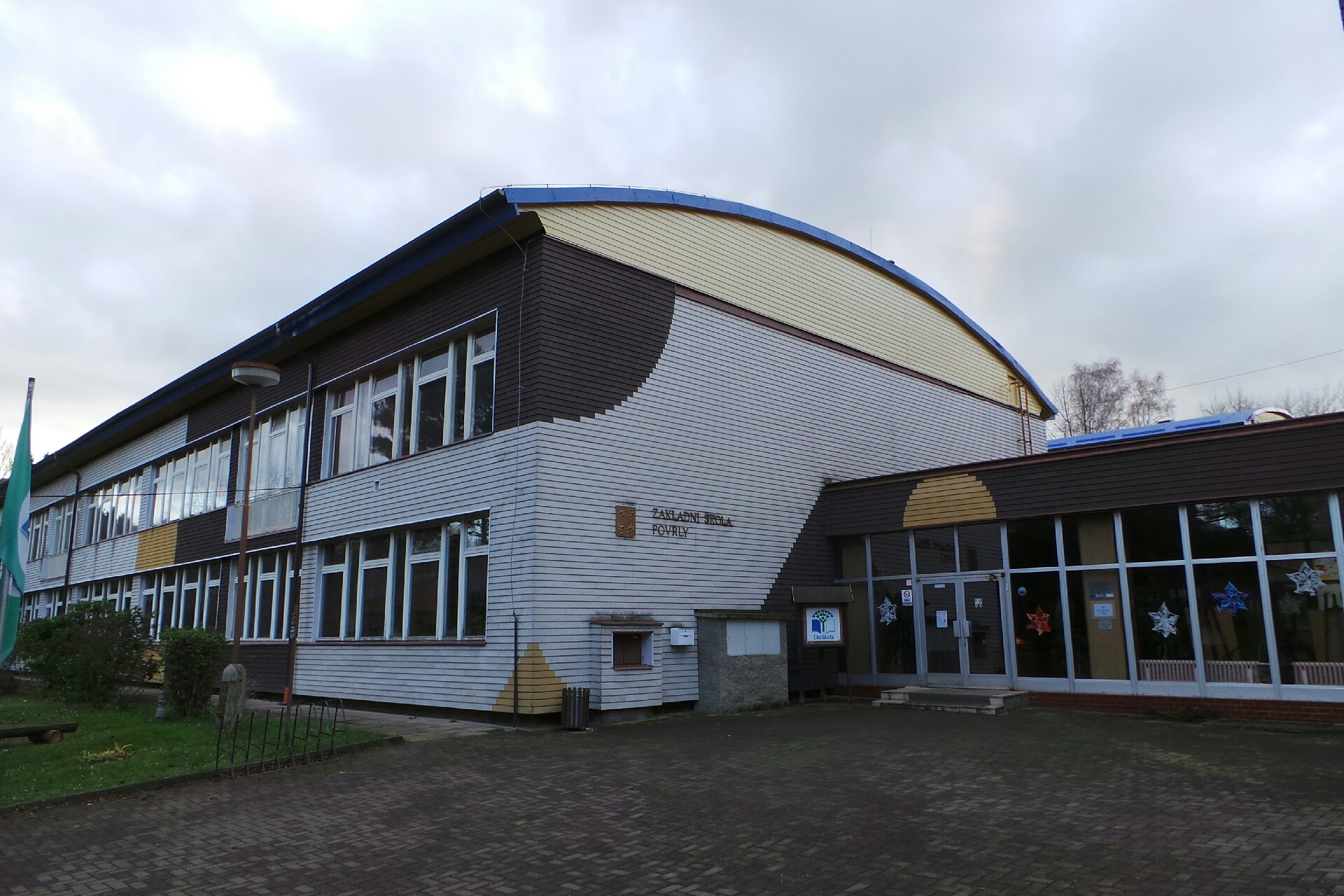 ZUŠ Ústí nad Labem-Neštěmice