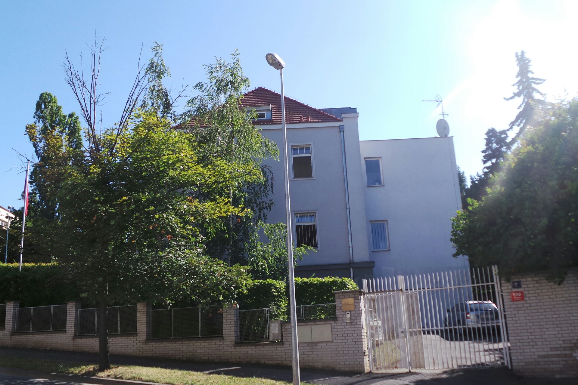 Švýcarsko - Velvyslanectví Švýcarské konfederace