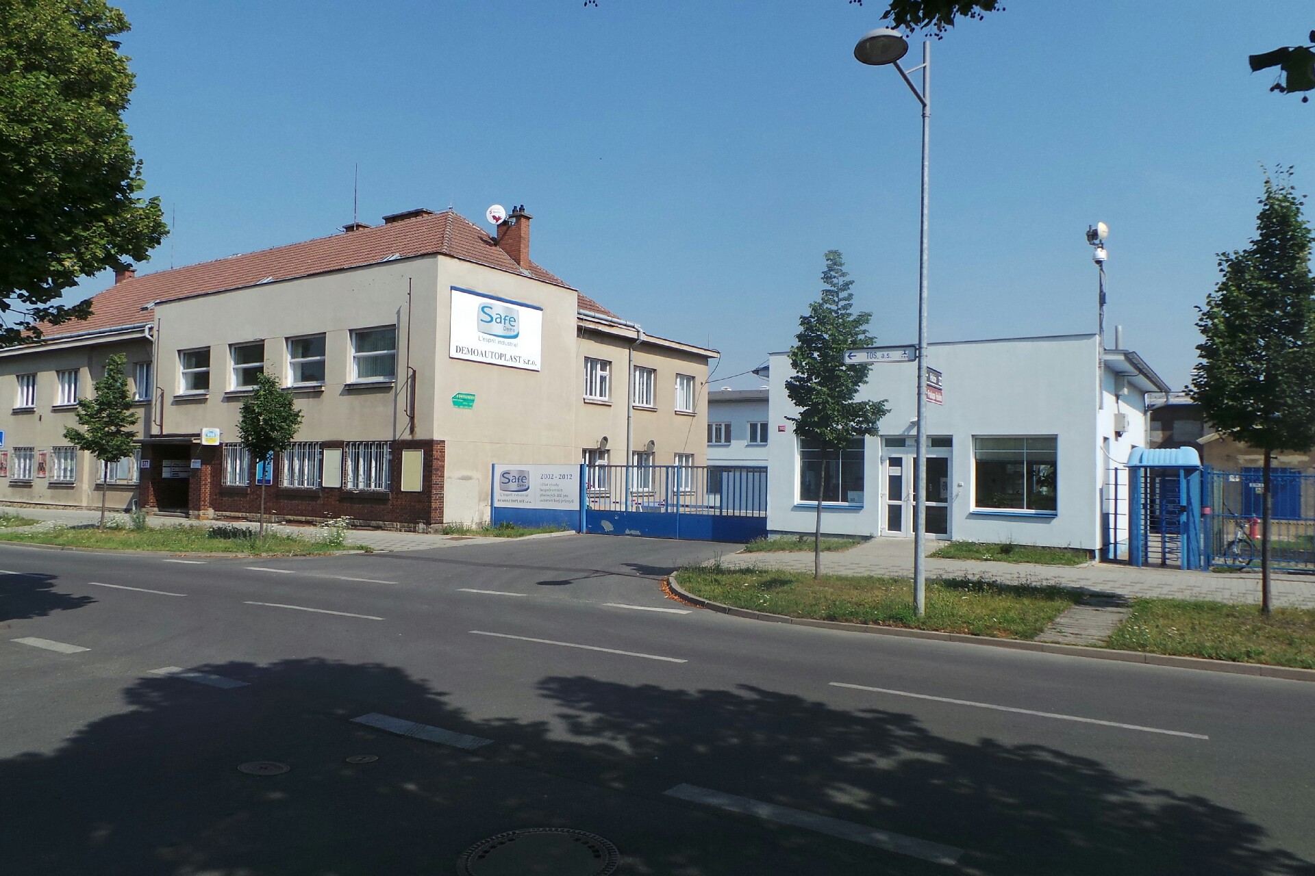 DEMOAUTOPLAST, s.r.o.