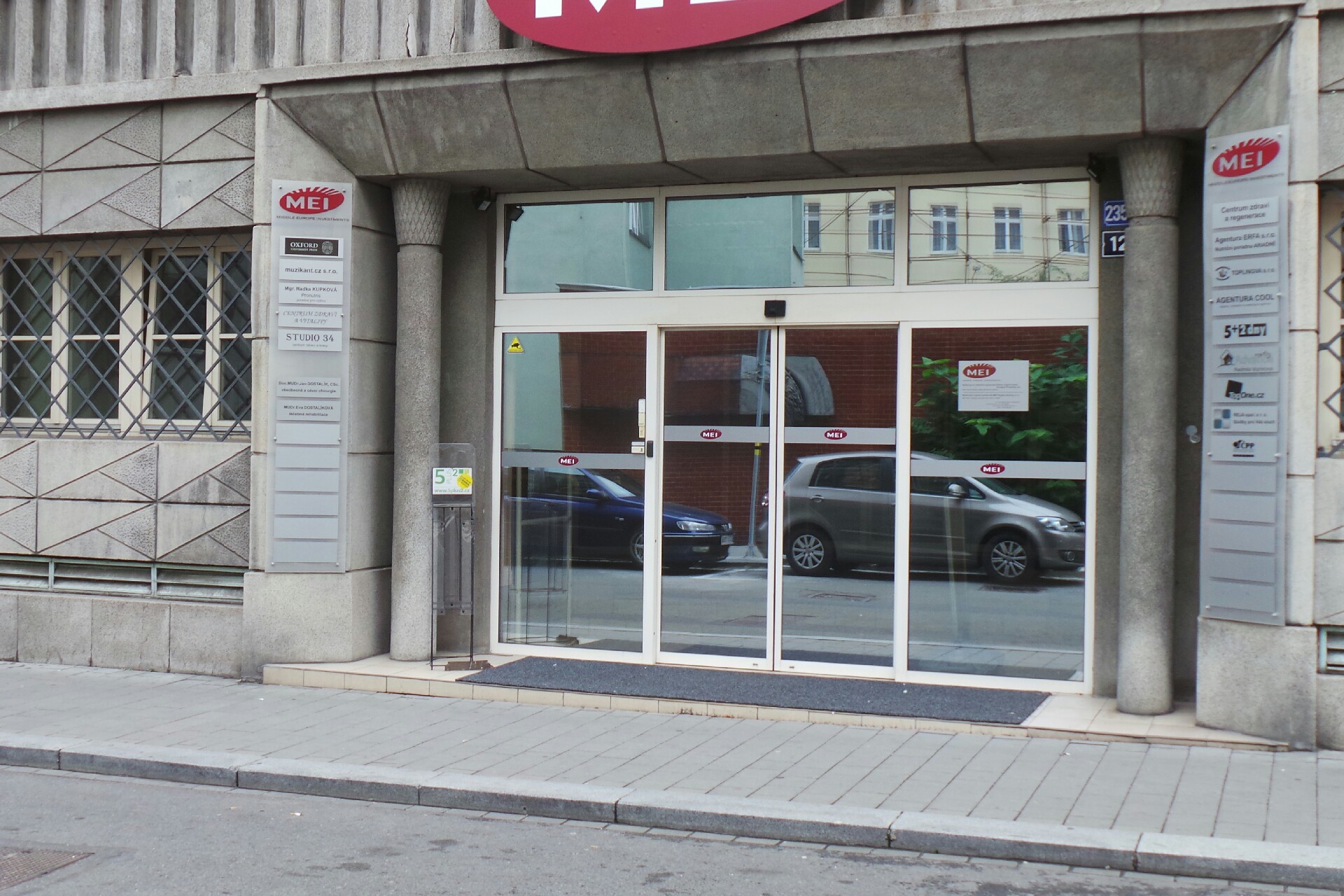 Odborový svaz zaměstnanců poštovních, telekomunikačních a novinových služeb