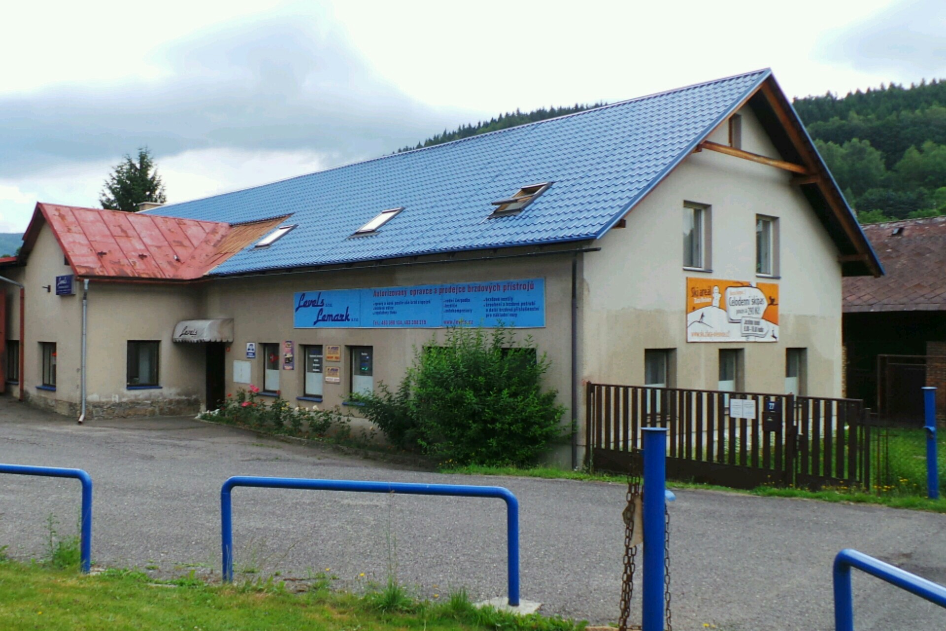 Mgr. Irena Mihovičová