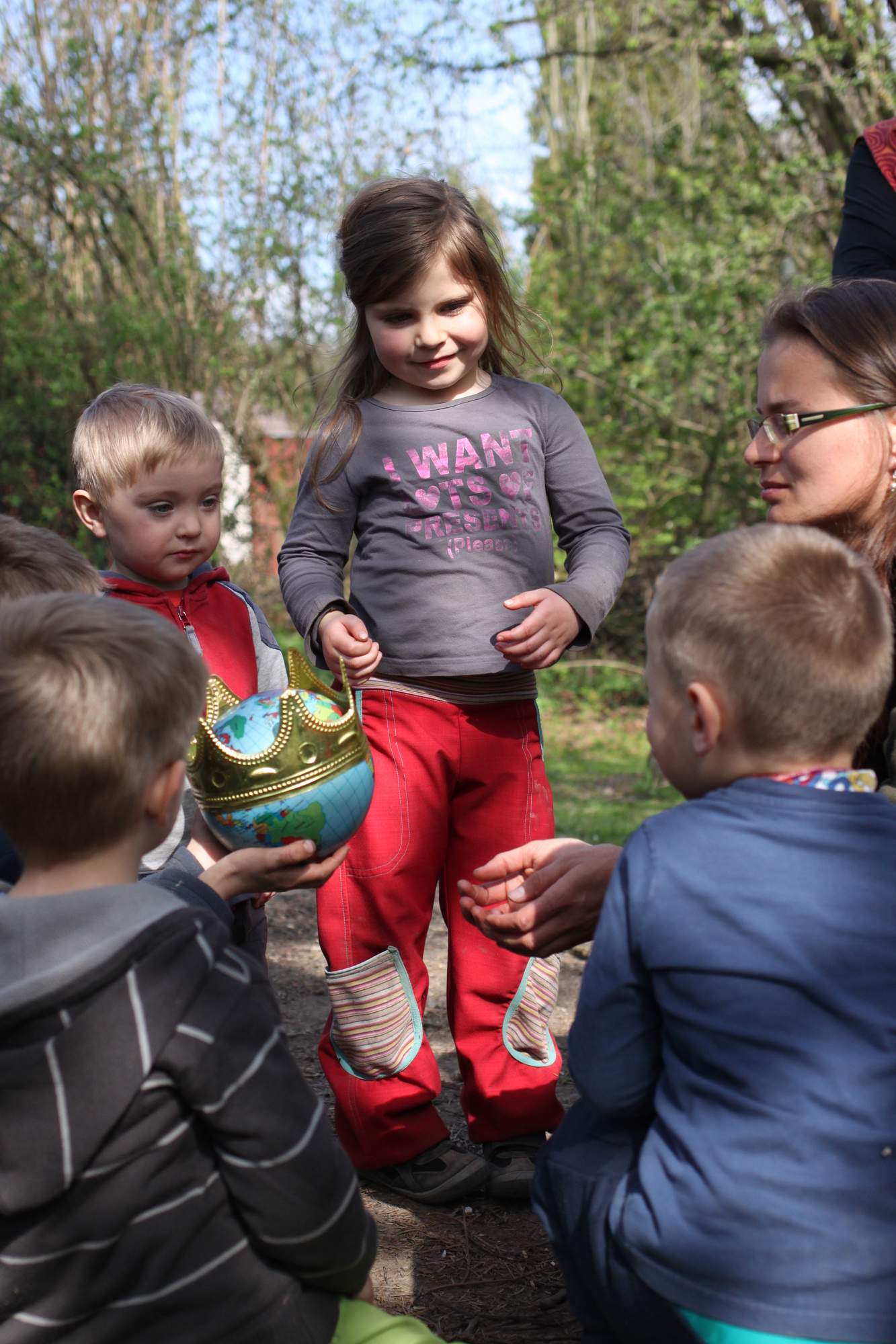 DĚTSKÝ LESNÍ KLUB V MECHU A KAPRADÍ foto 4