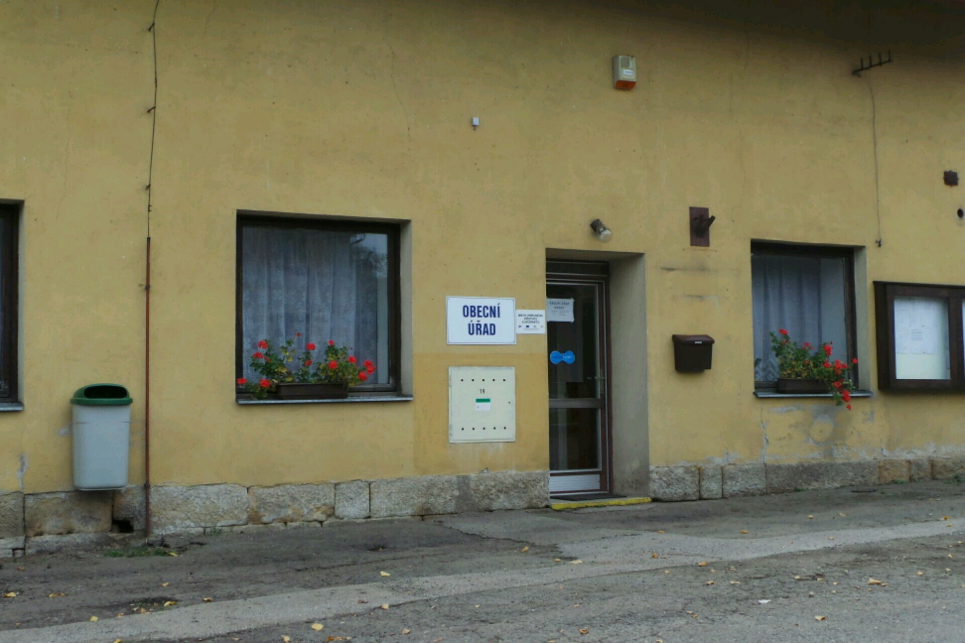 Mžany - obecní úřad