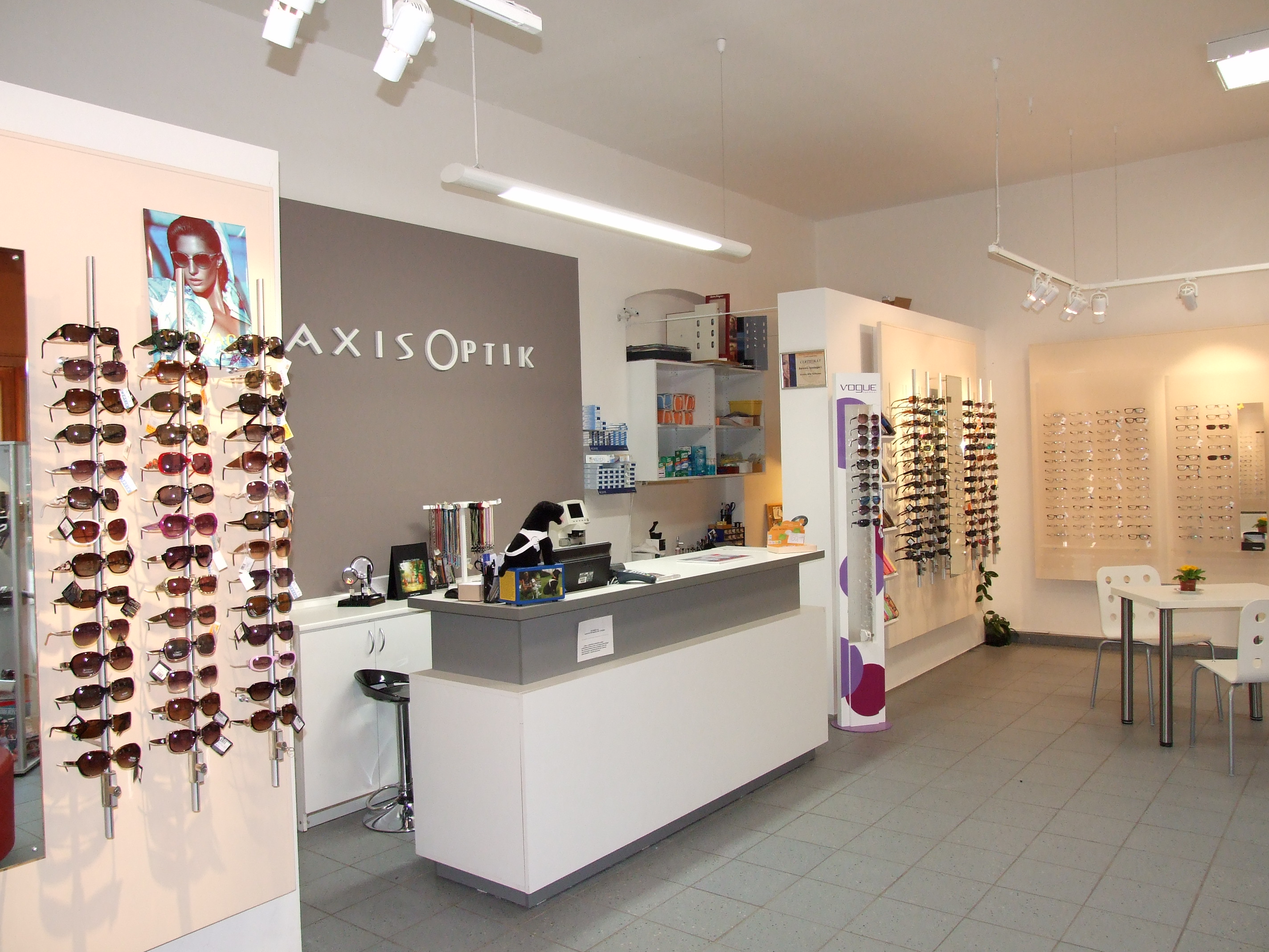 Axis Optik, s.r.o. foto 3