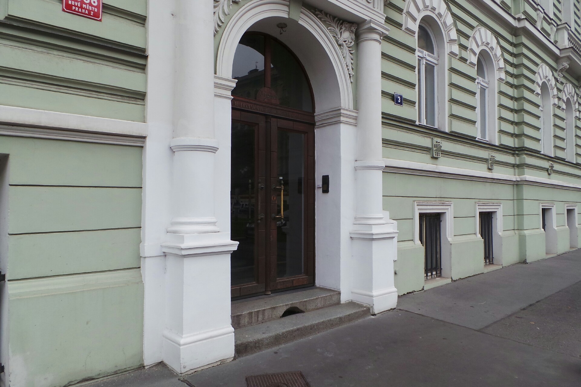 Mgr. Václav Linhart, advokát foto 1