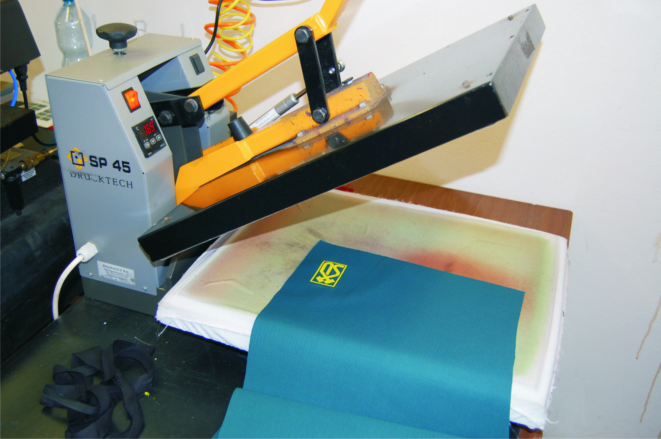 PRESENT PRINT foto 4
