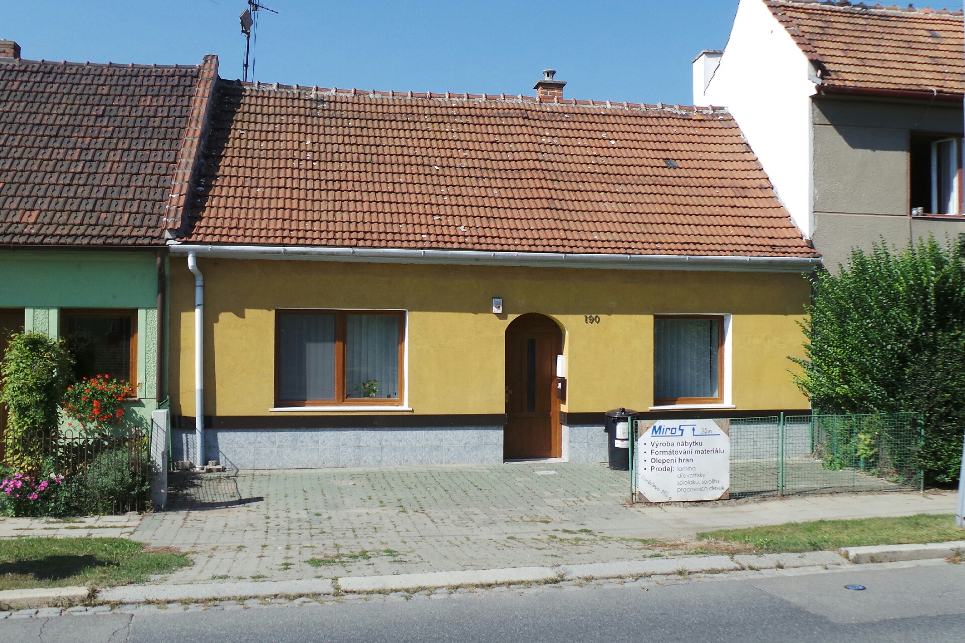 Společnost pro lidové tradice