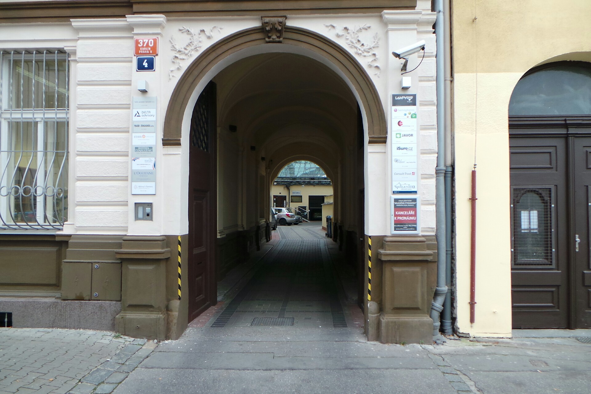 PRAGER - STAHL HANDEL, s.r.o.