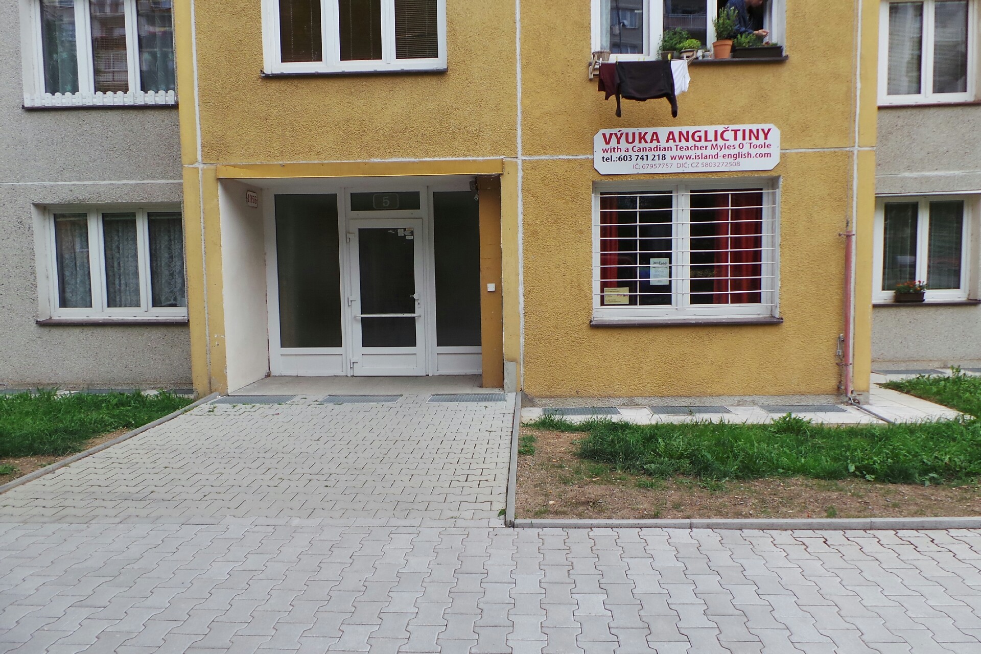 Výuka angličtiny Myles John O`Toole