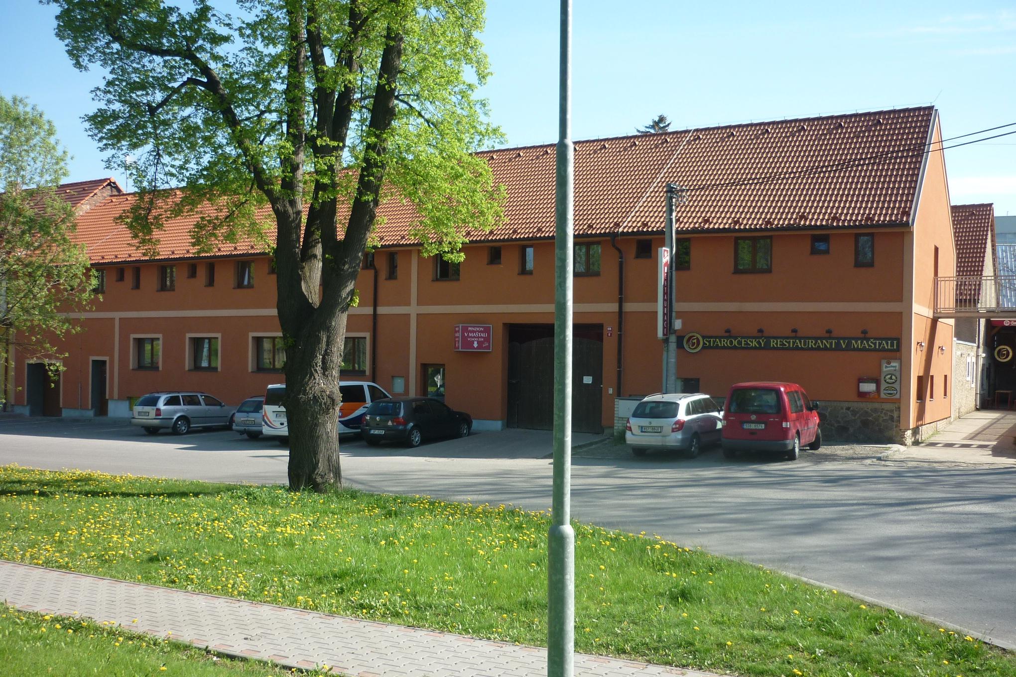 Penzion a restaurace "V Maštali"