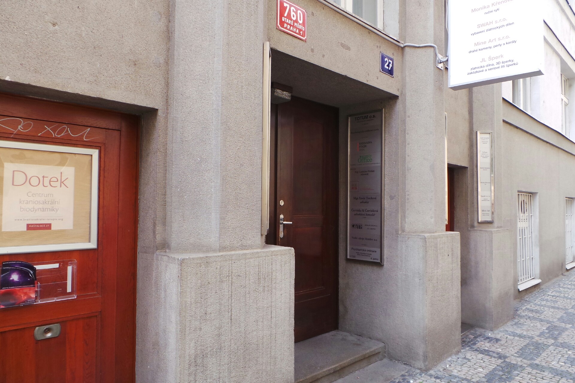 Mgr. Ladislav Prošek, advokát