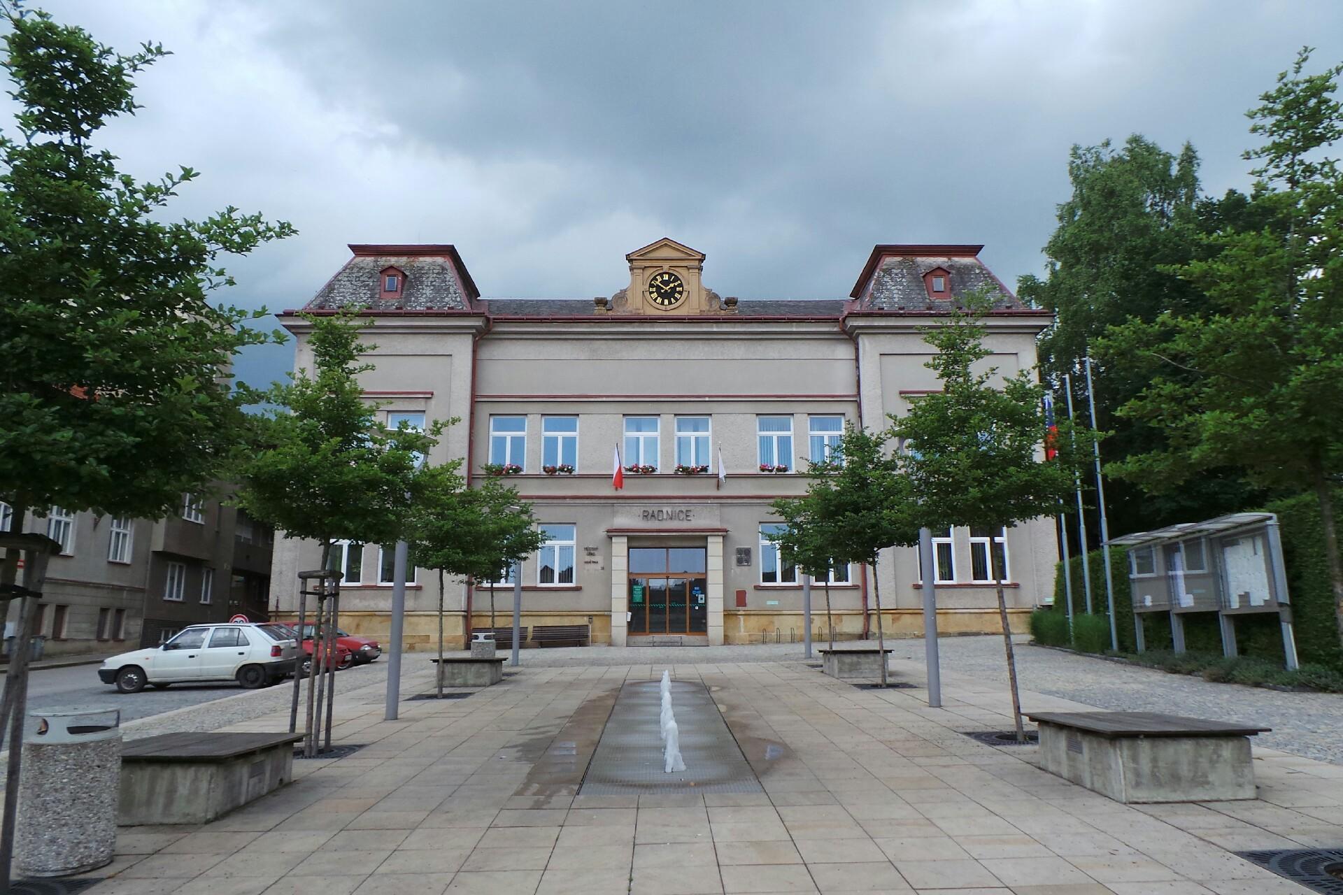 MÚ Nová Paka - Odbor školství a kultury