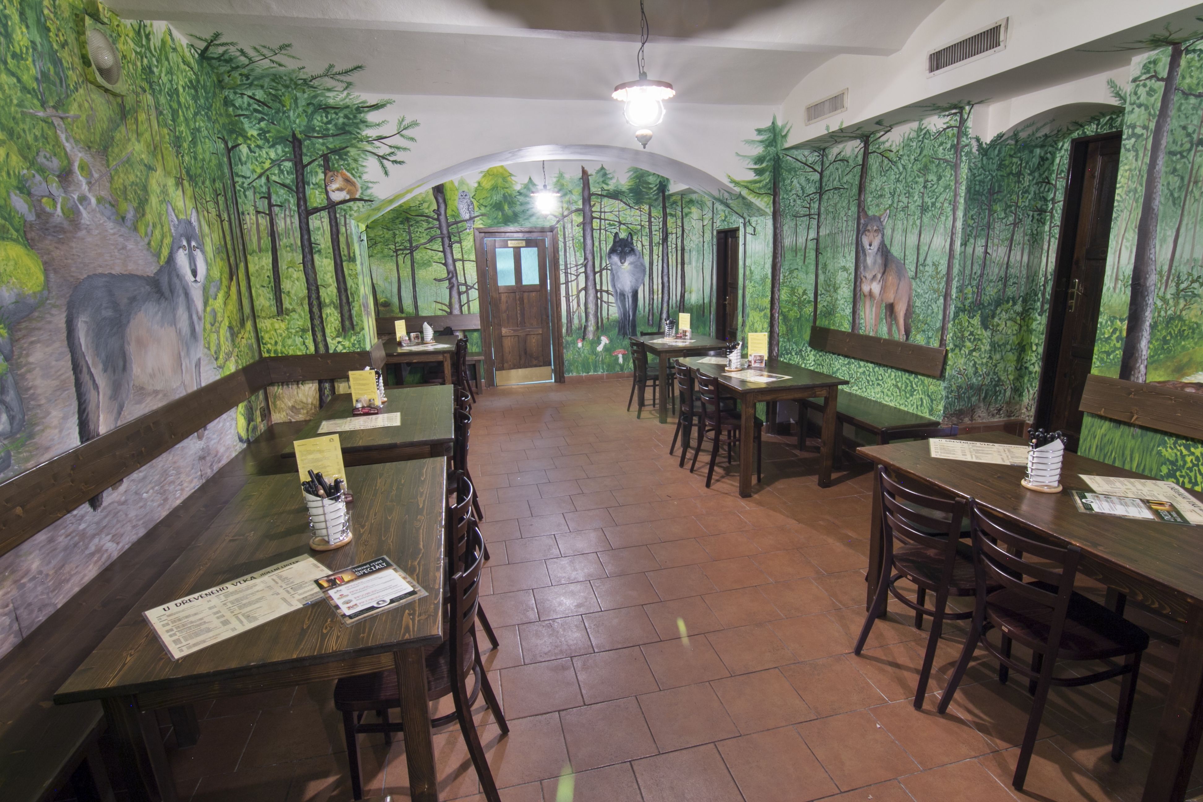 Steakový a pivní bar U Dřevěného vlka foto 4