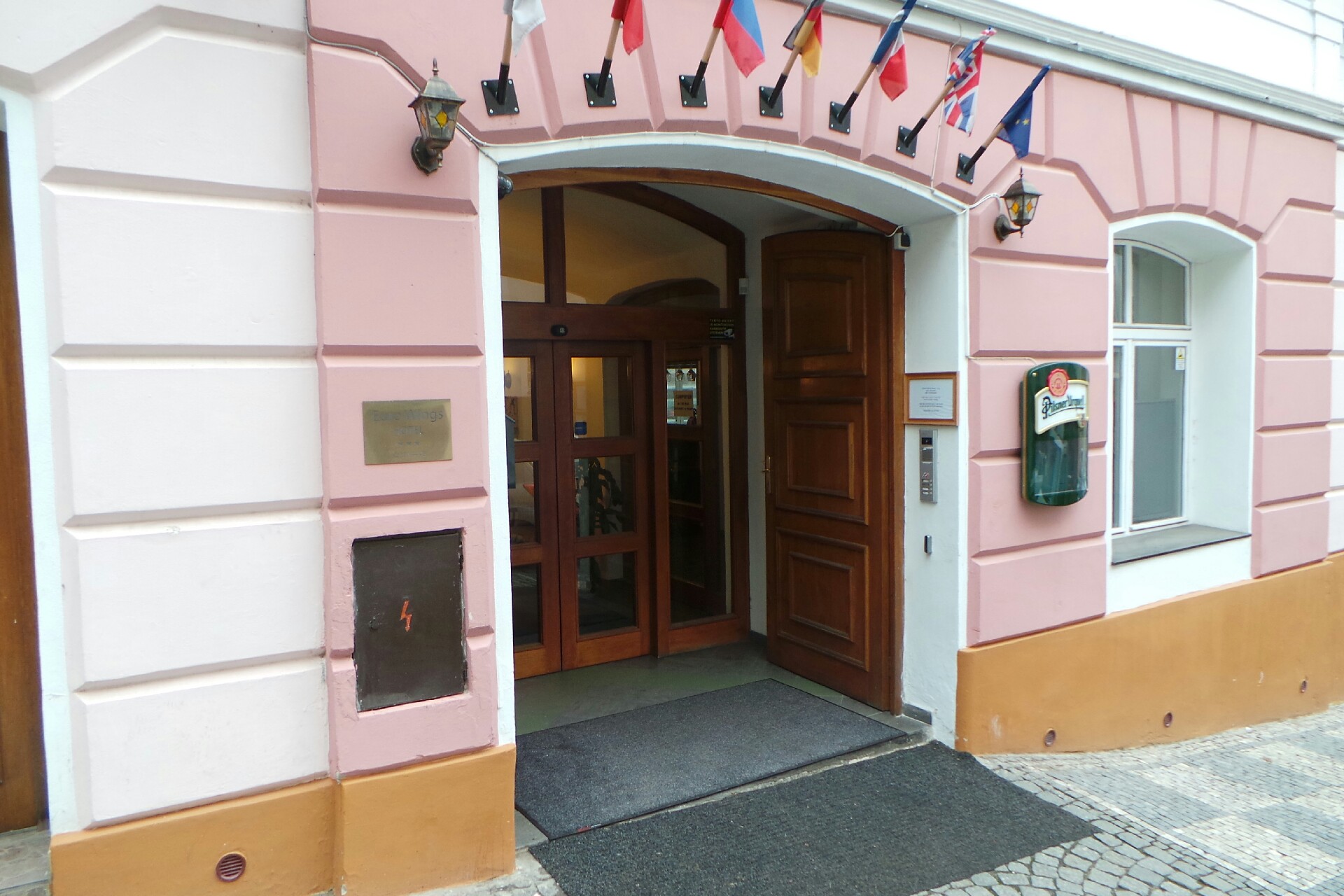 Euro Wings Hotel, s.r.o.