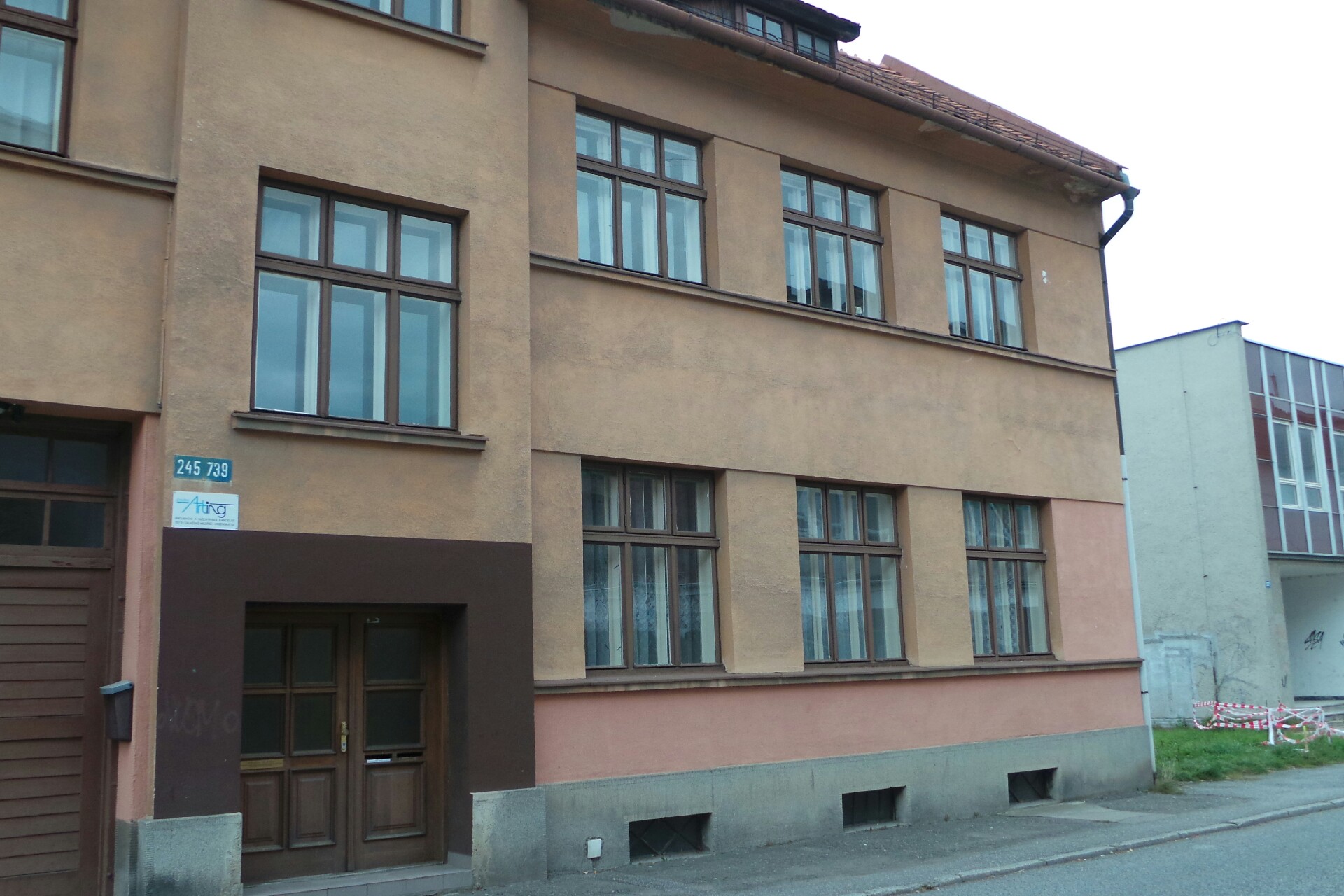 Ing. arch. Lumír Šobora