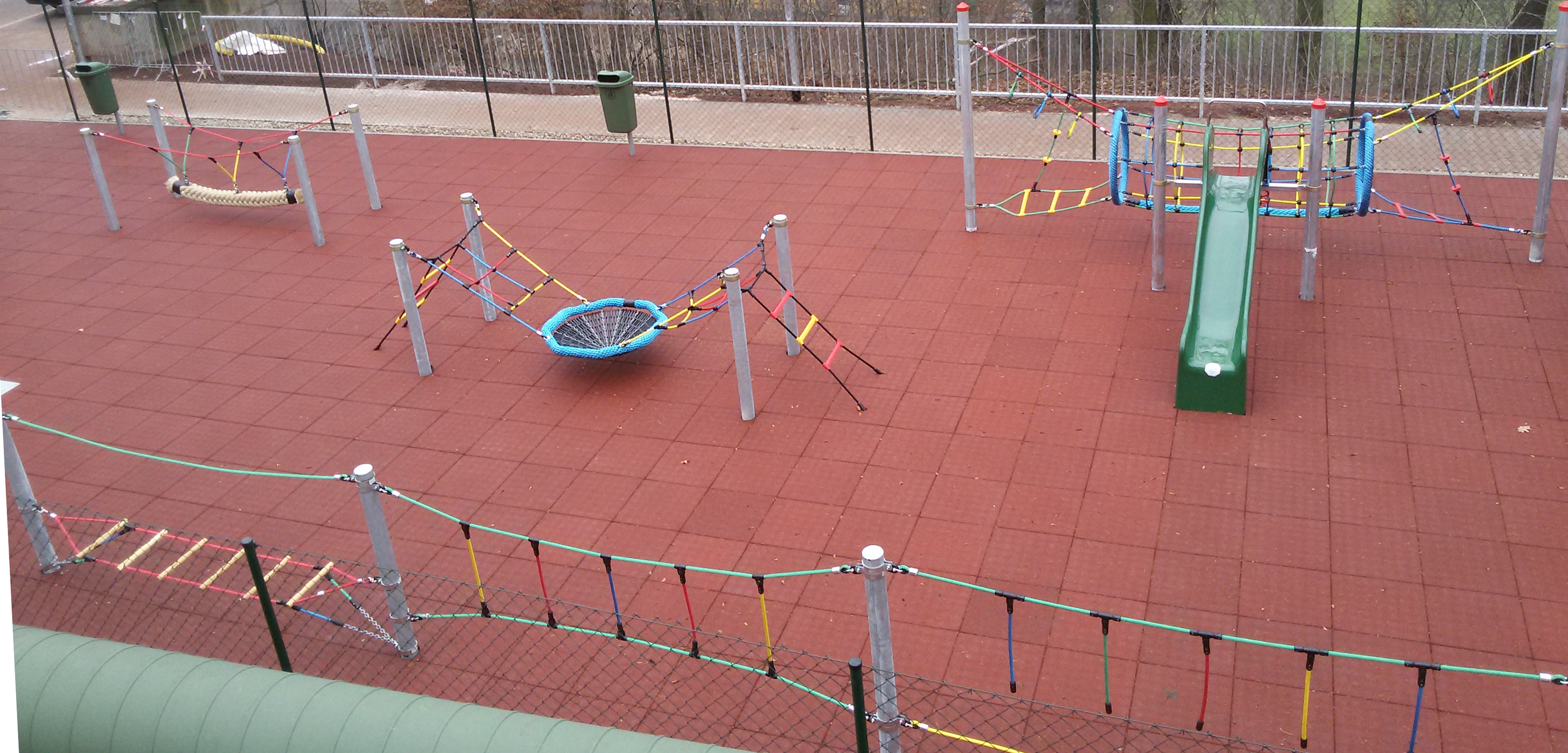 B plus P dětská a sportovní hřiště foto 6