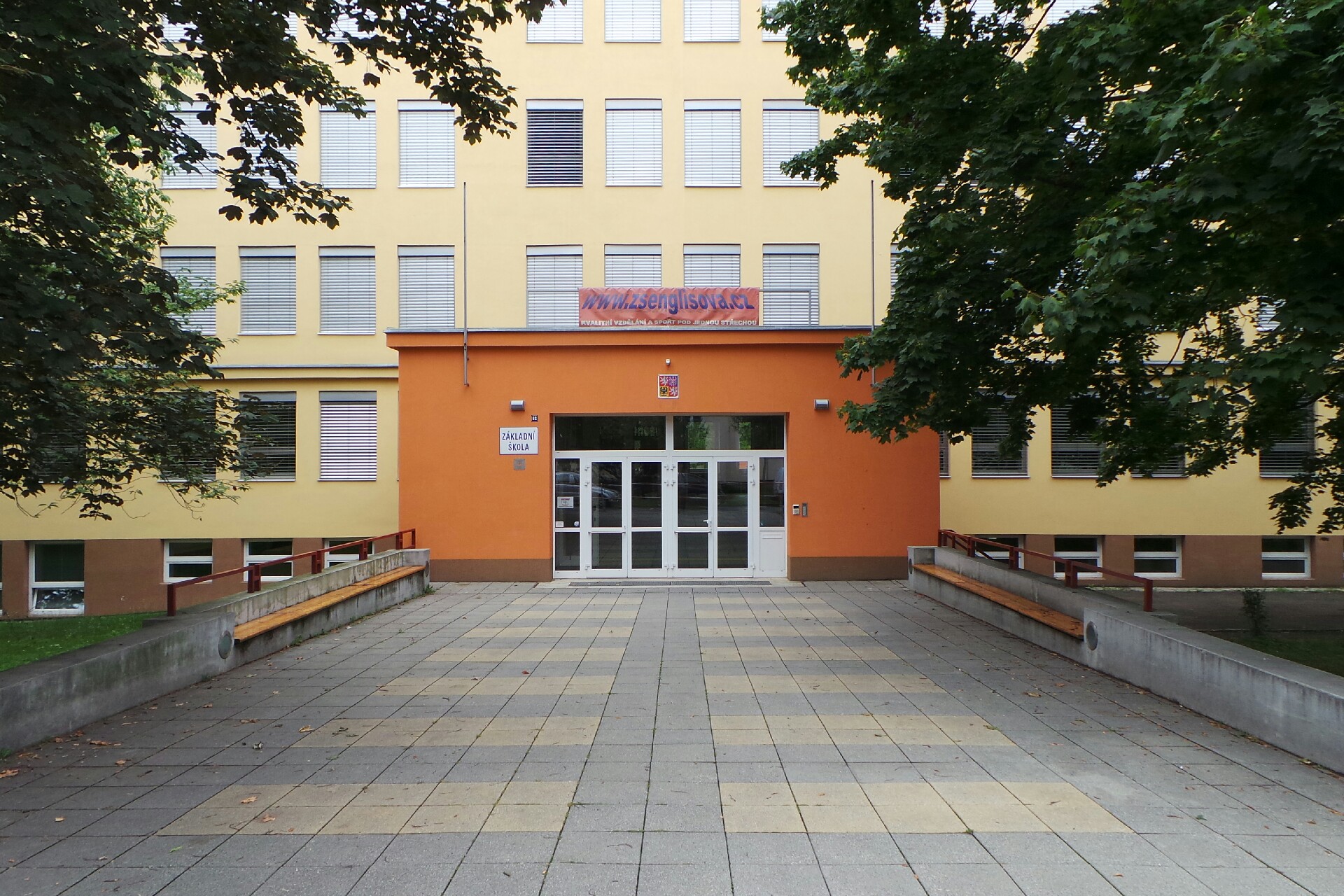 ZŠ Opava, Englišova 82