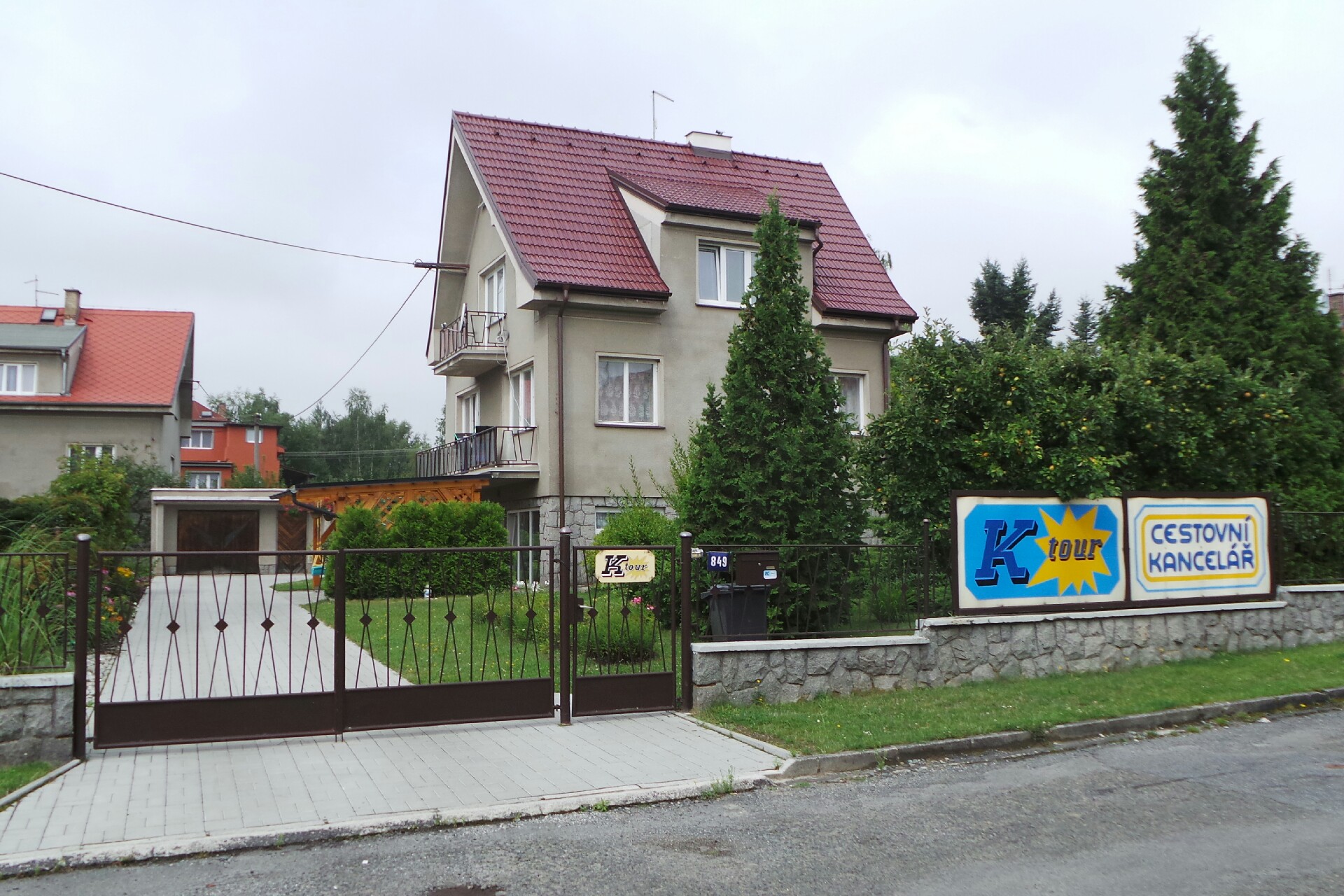 Cestovní kancelář K tour