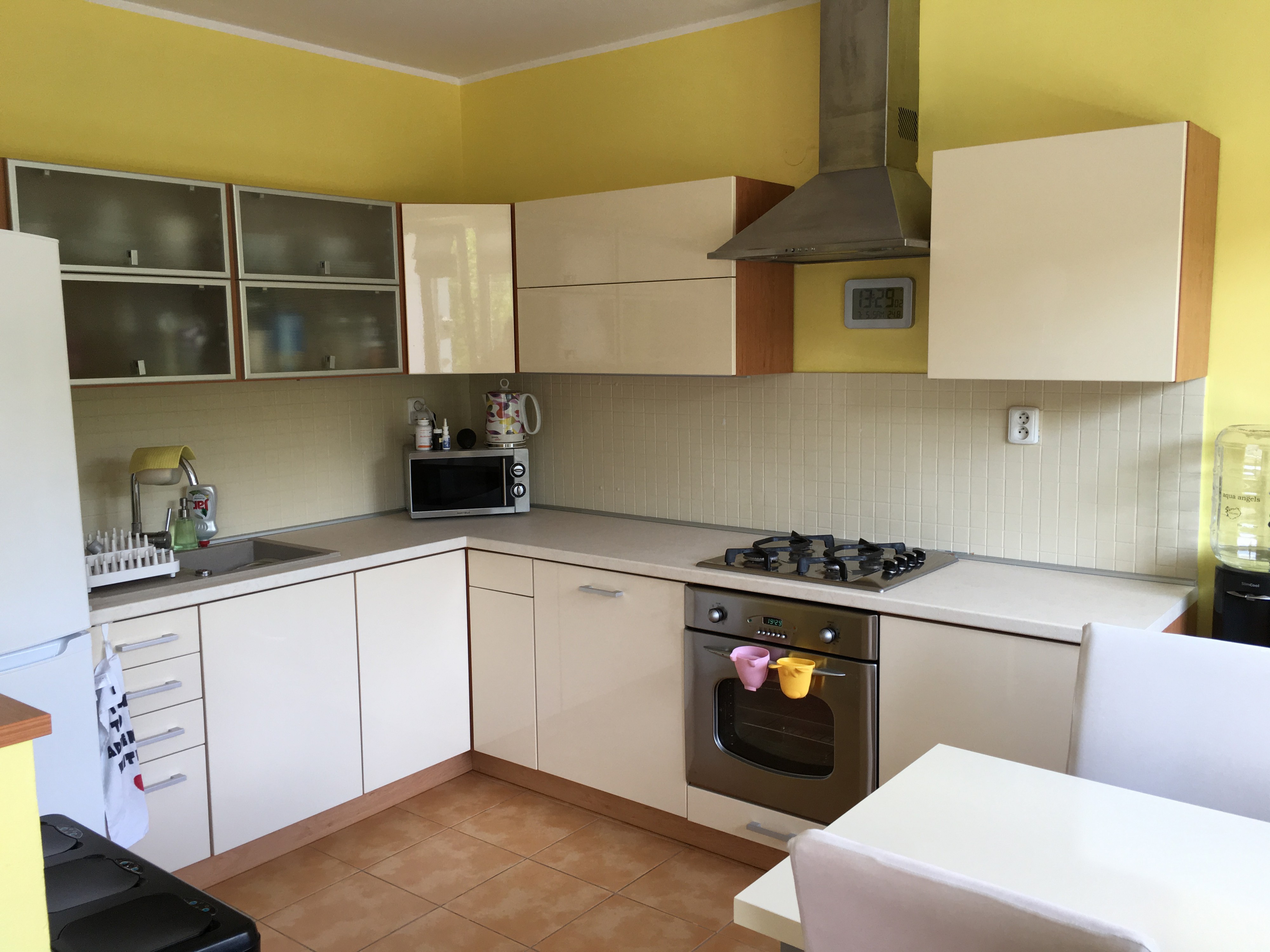 ŠAFAŘÍKOVÁ - kuchyně.interiéry foto 2