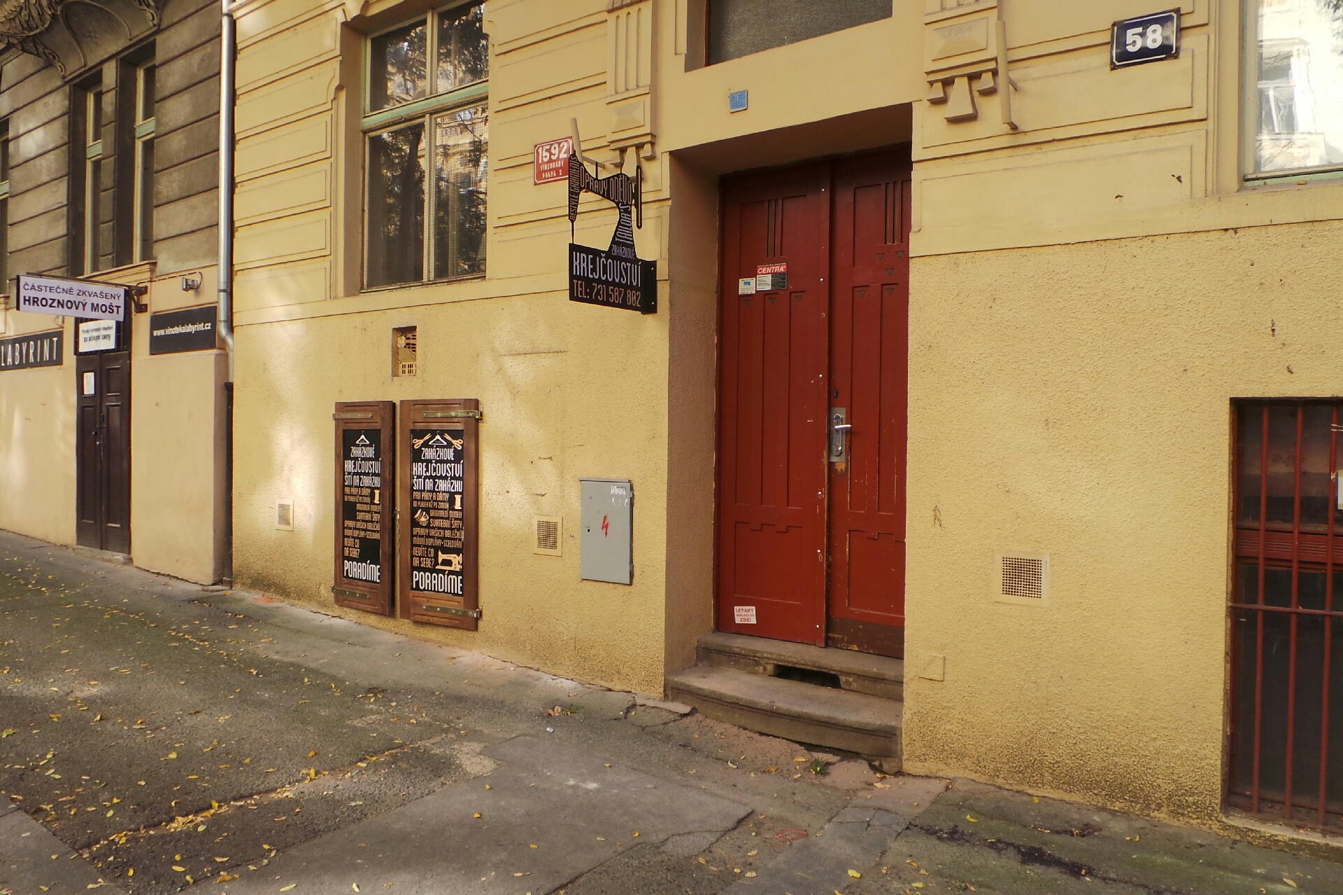 Zakázkové Krejčovství PÁRVATÍ