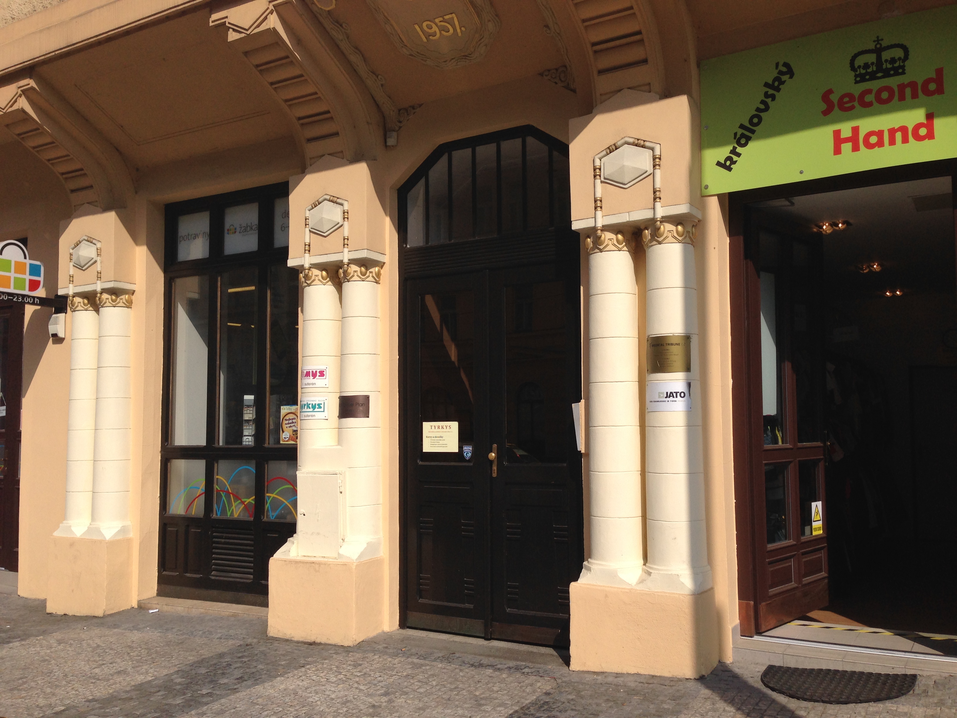 JOMYS, tourist centrum, s.r.o.