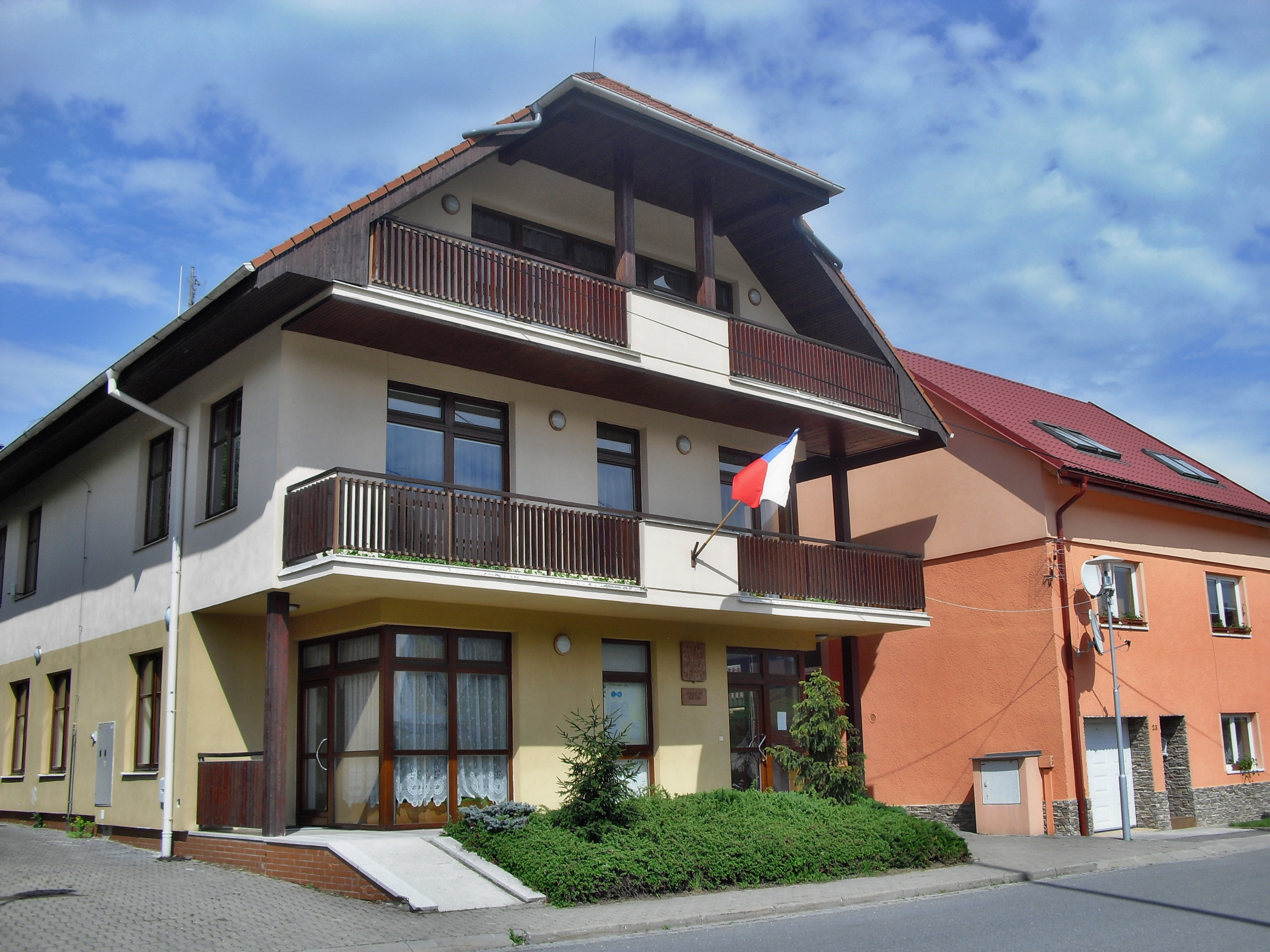 Starý Hrozenkov - obecní úřad