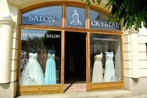 Salon Crystal
